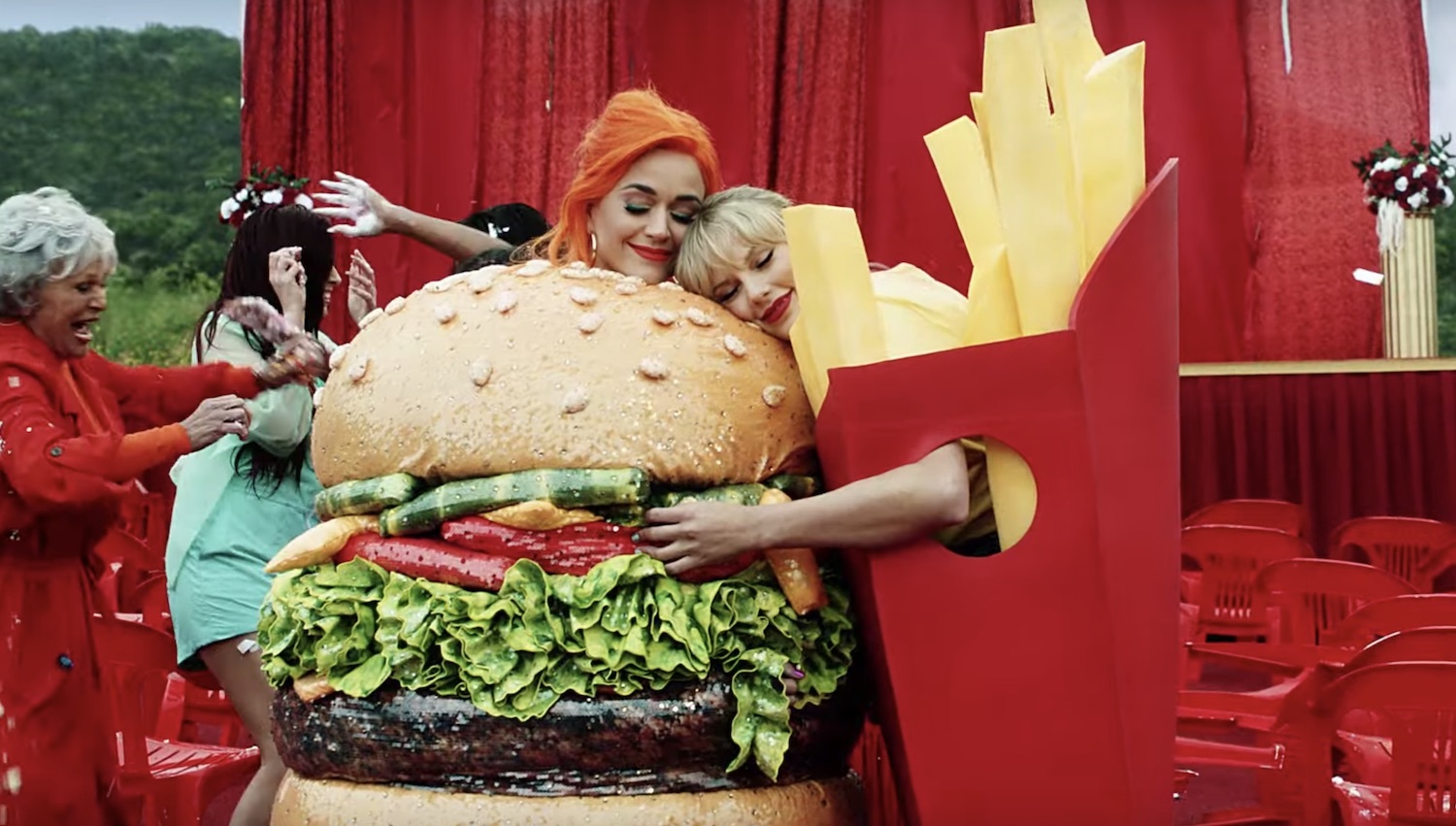 Taylor swift you need to calm down video