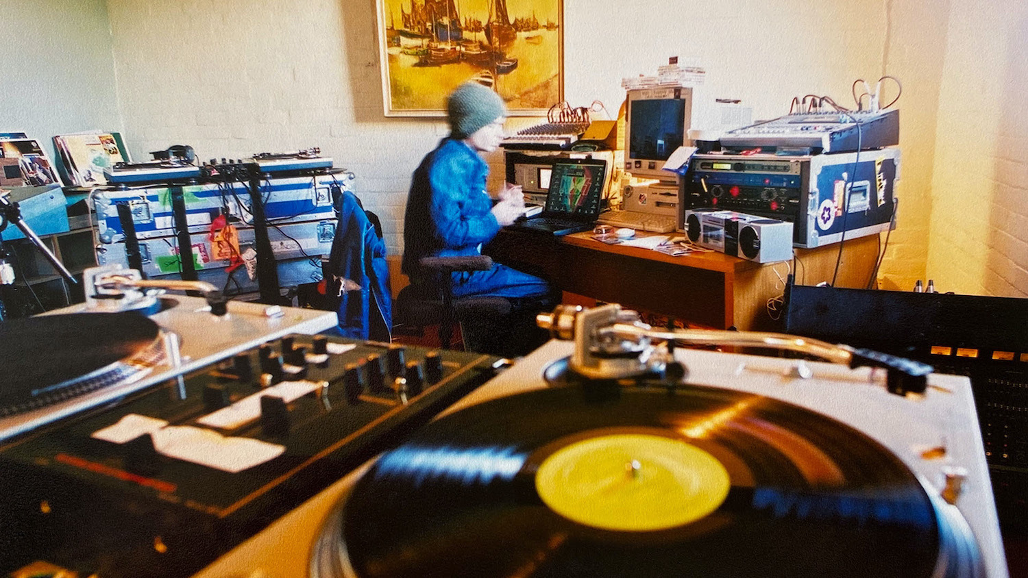 The avalanches since i left you 20th anniversary Gen Kay