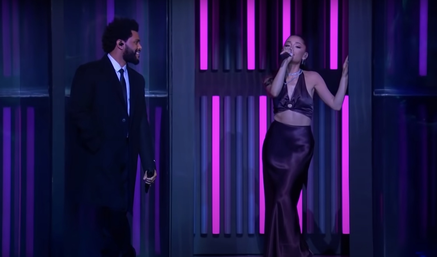 The weeknd ariana grande save your tears iheart radio music awards 2021 youtube