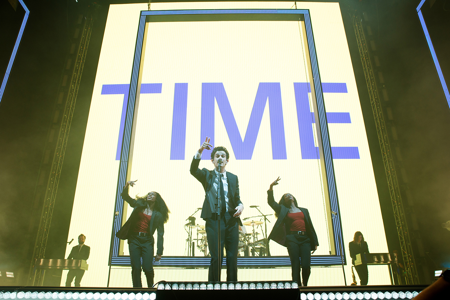 The 1975 o2 180119 burakcingi14