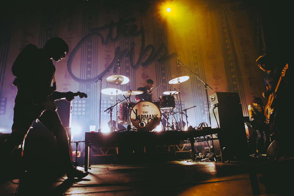 Thecribs roundhouse london 102815 rozetterago 6