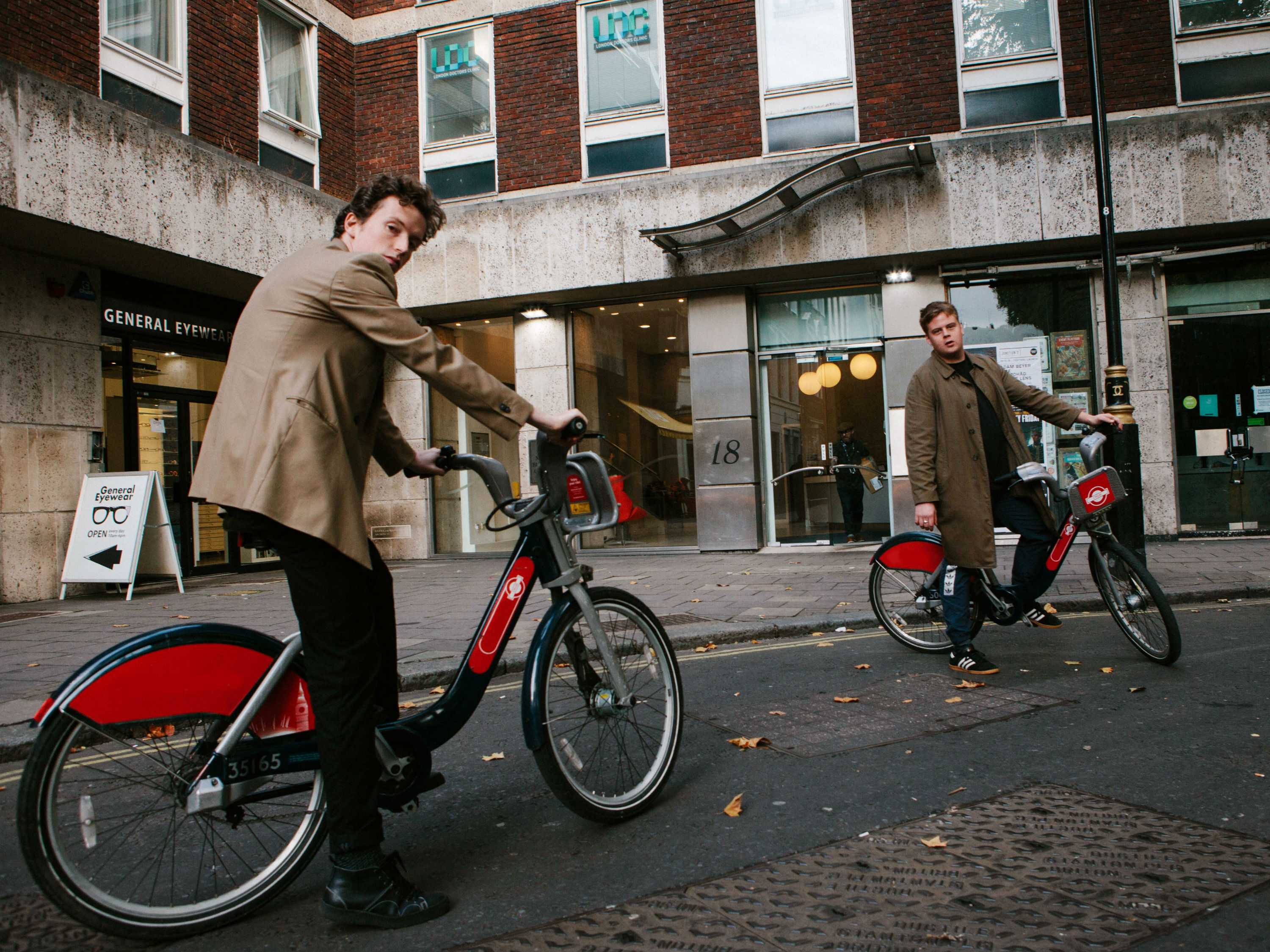 Therhythmmethod cred Lewis Robinson new