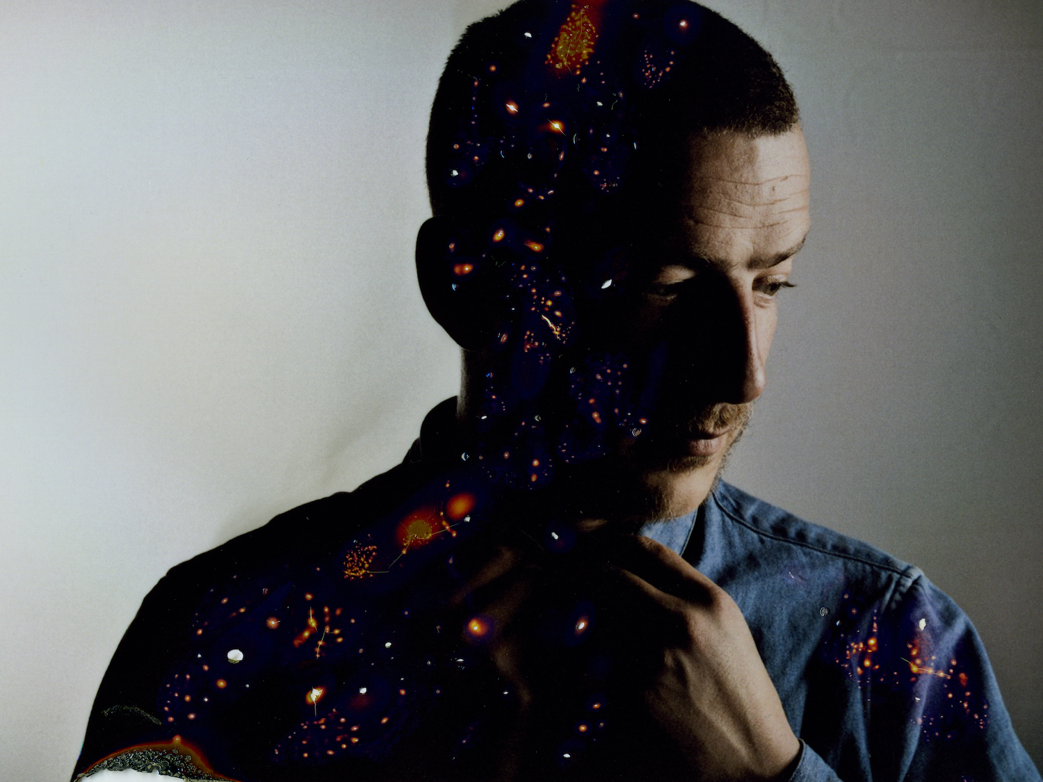 Throwing snow scan 008a