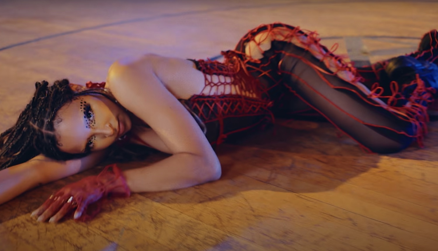 Tinashe bouncin video youtube