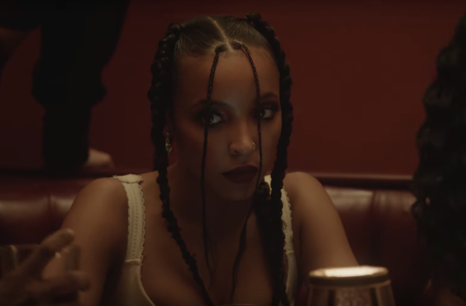 Tinashe die a little bit video