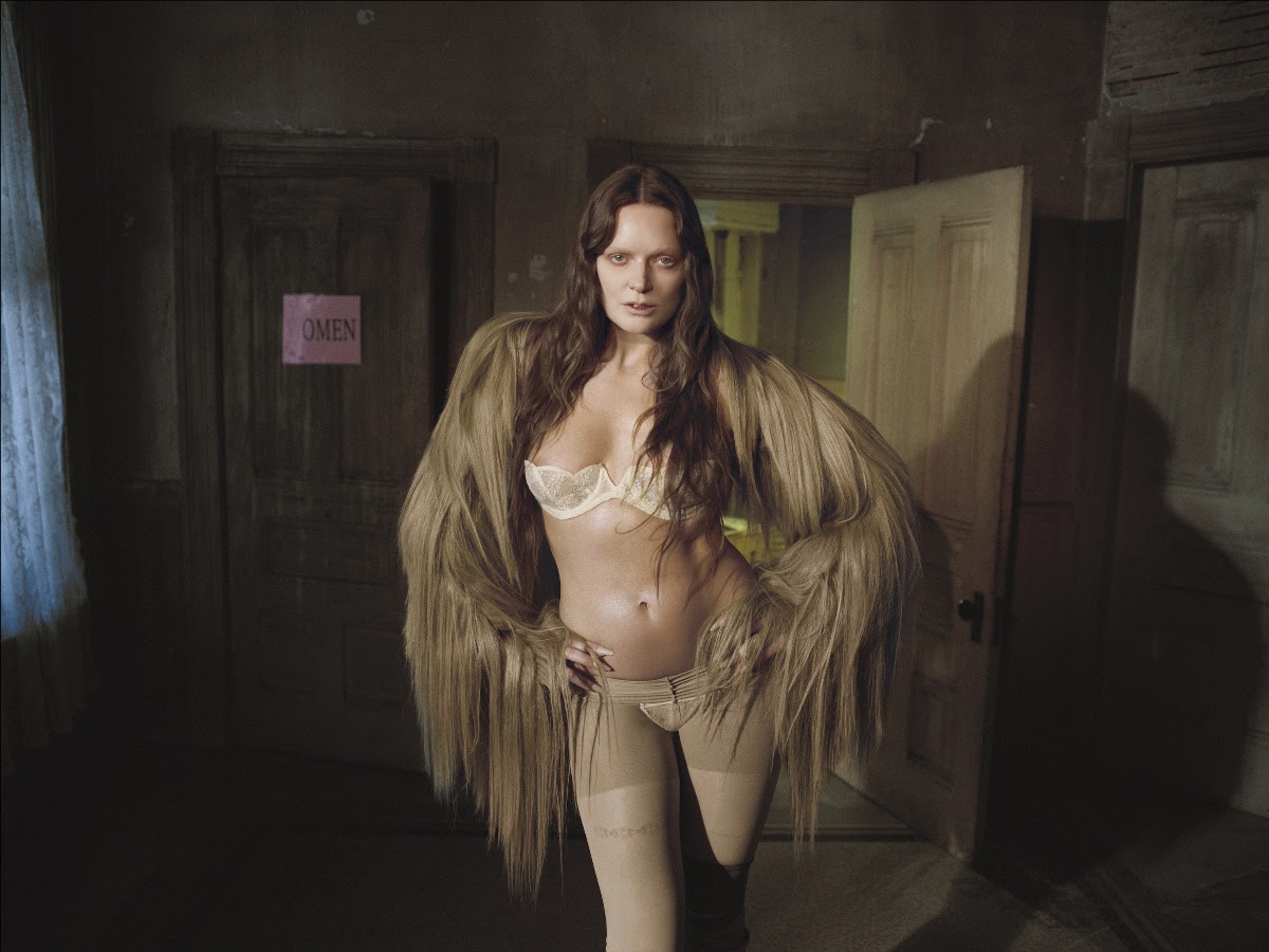 Tove lo 2026 press