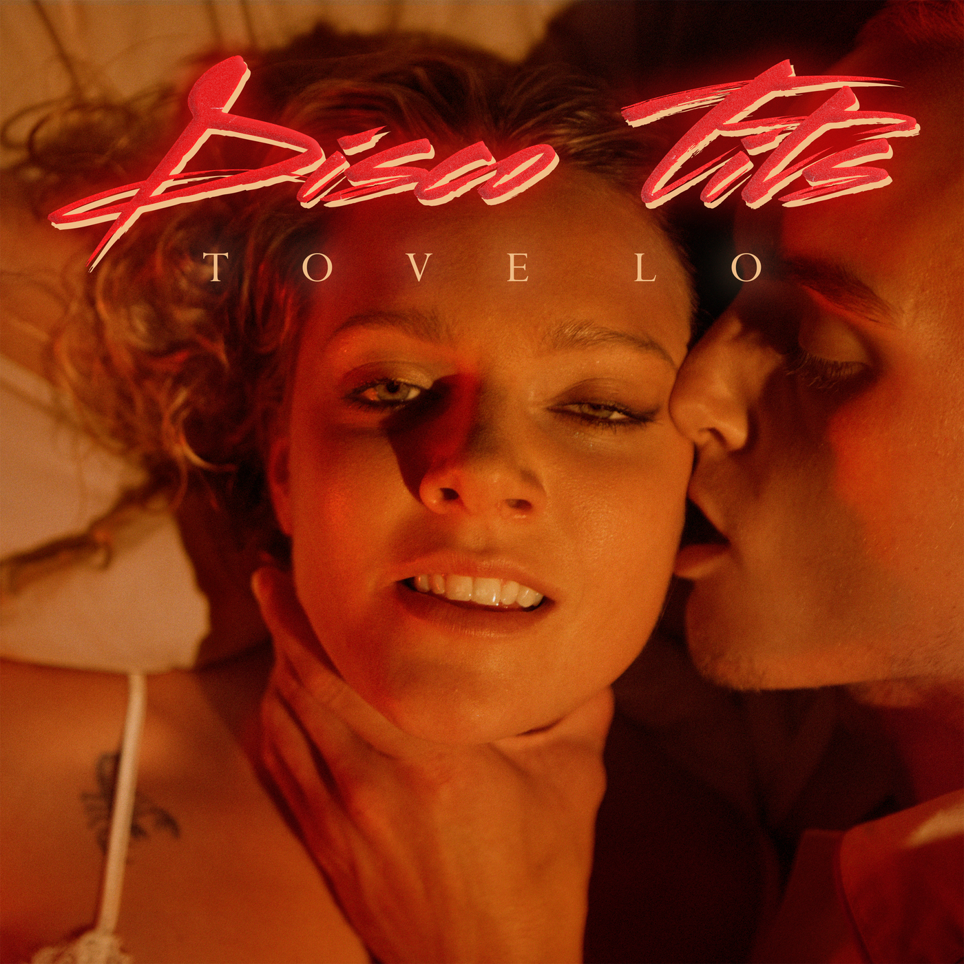 Tove lo disco tits