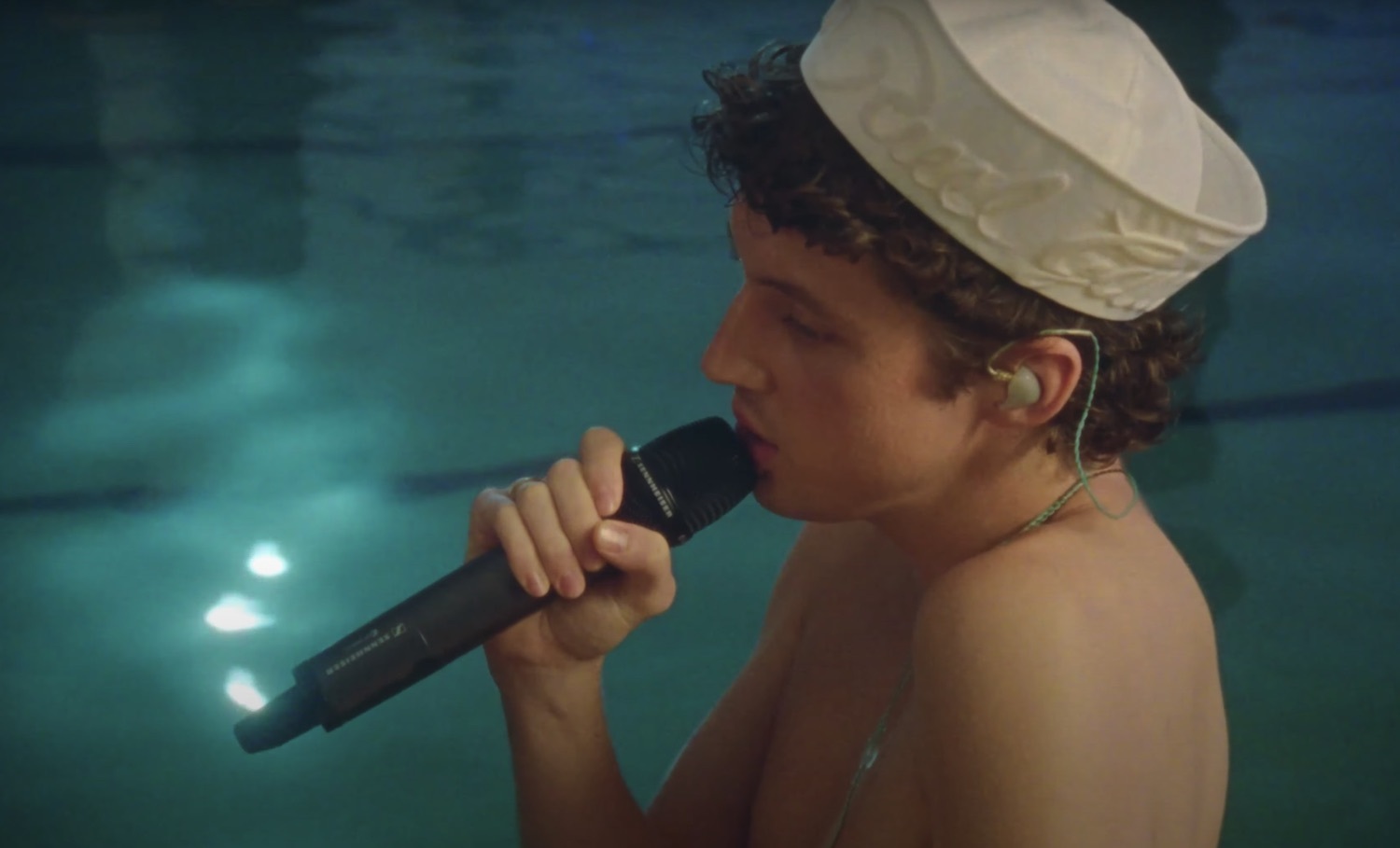 Troye sivan could cry just thinkin about you video youtube