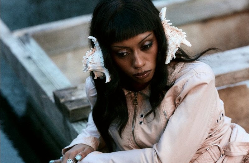 Nia Archives Iris Luz