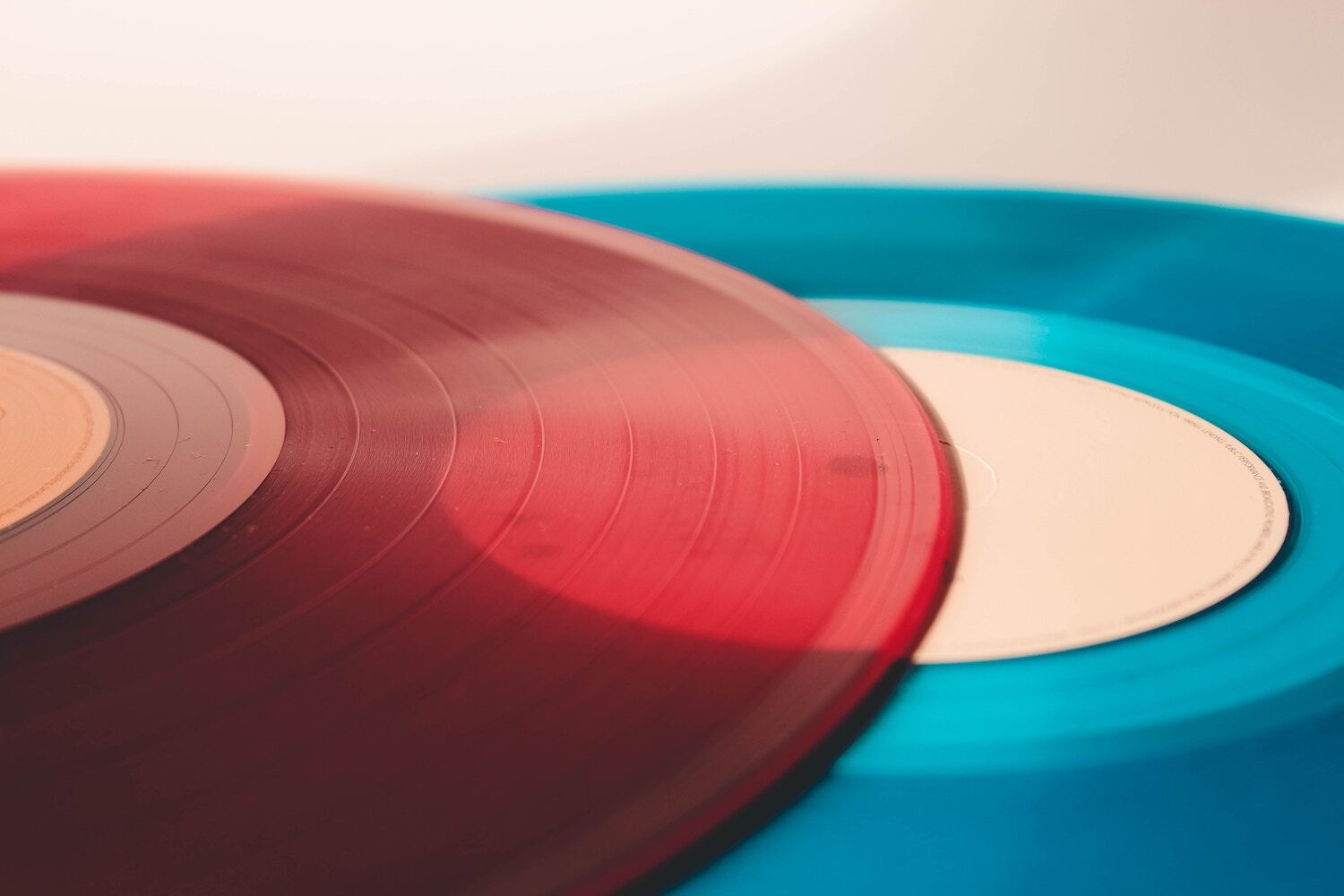 Vinyl manuel sardo 575688 unsplash
