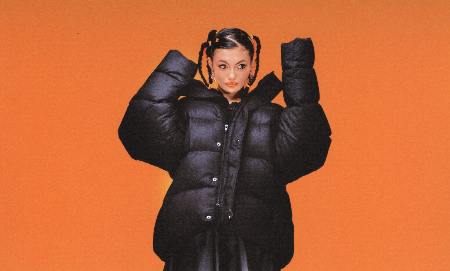 Willow kayne 2022 press shot final notice