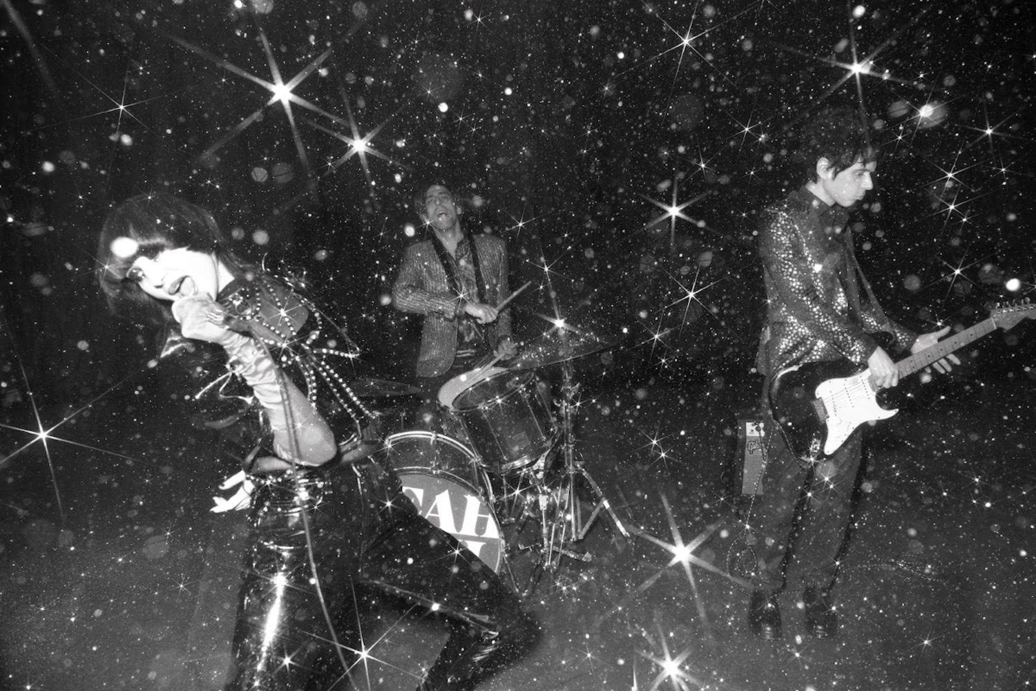 Yeah yeah yeahs 2022 press shot no credit given