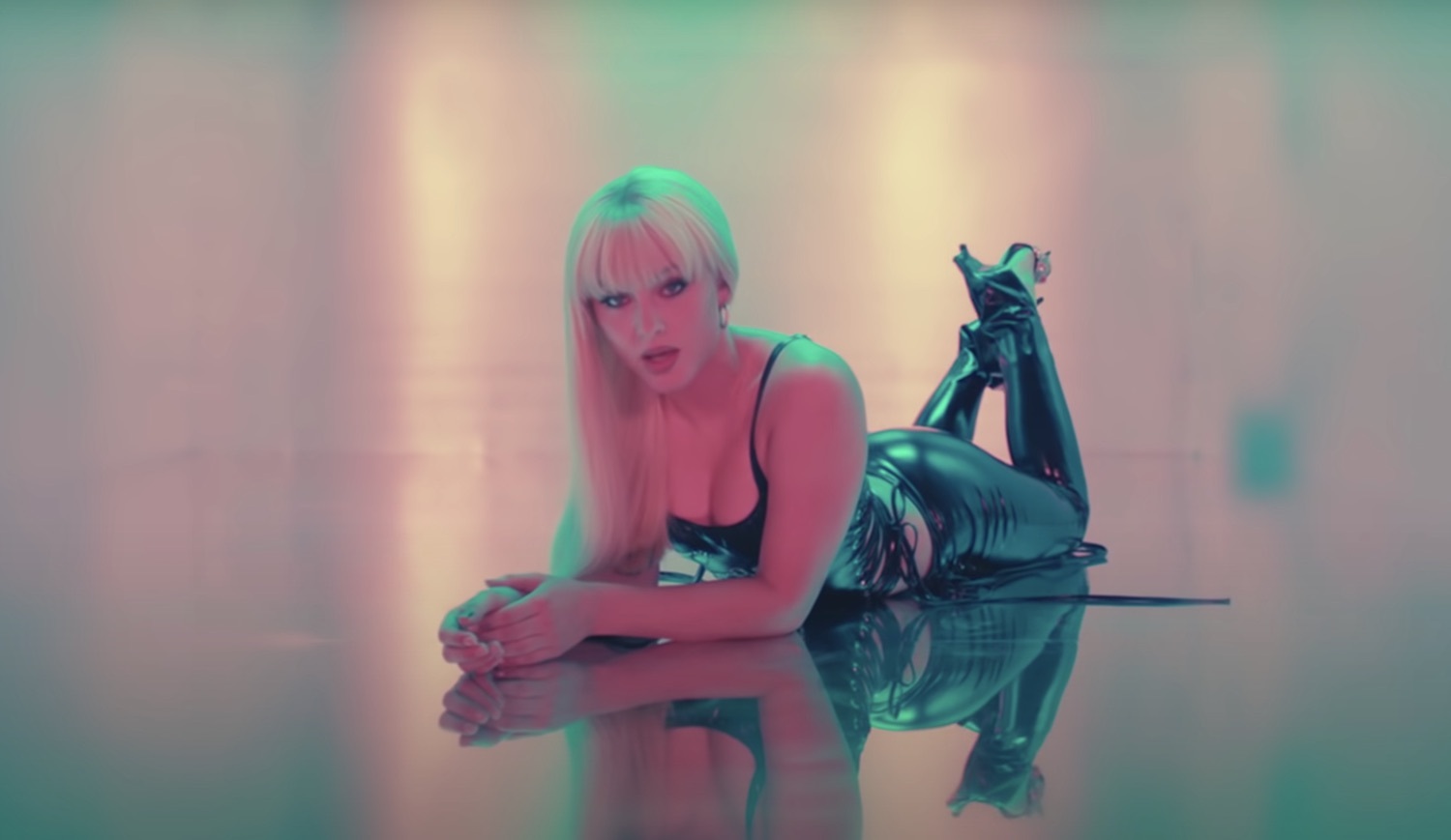 Zara larsson wow video youtube