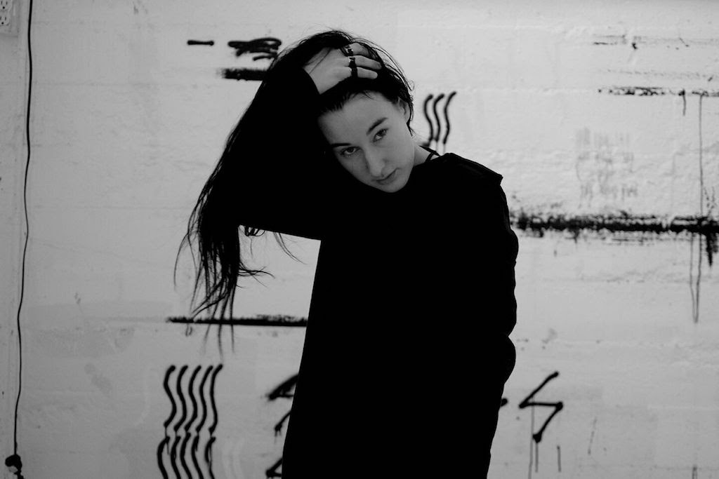 Zola jesus aug17 1