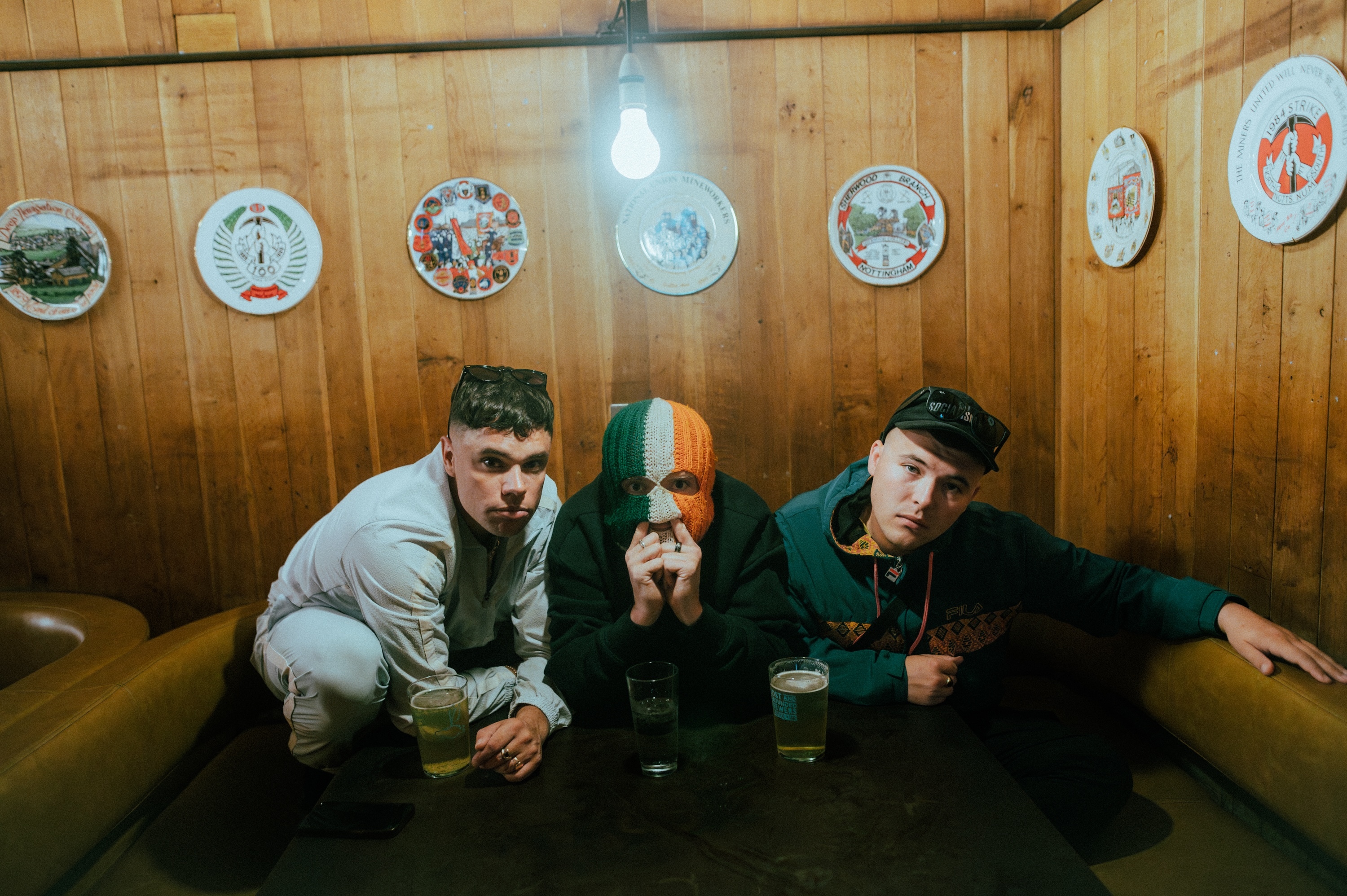 Kneecap DSC 9117 Enhanced NR