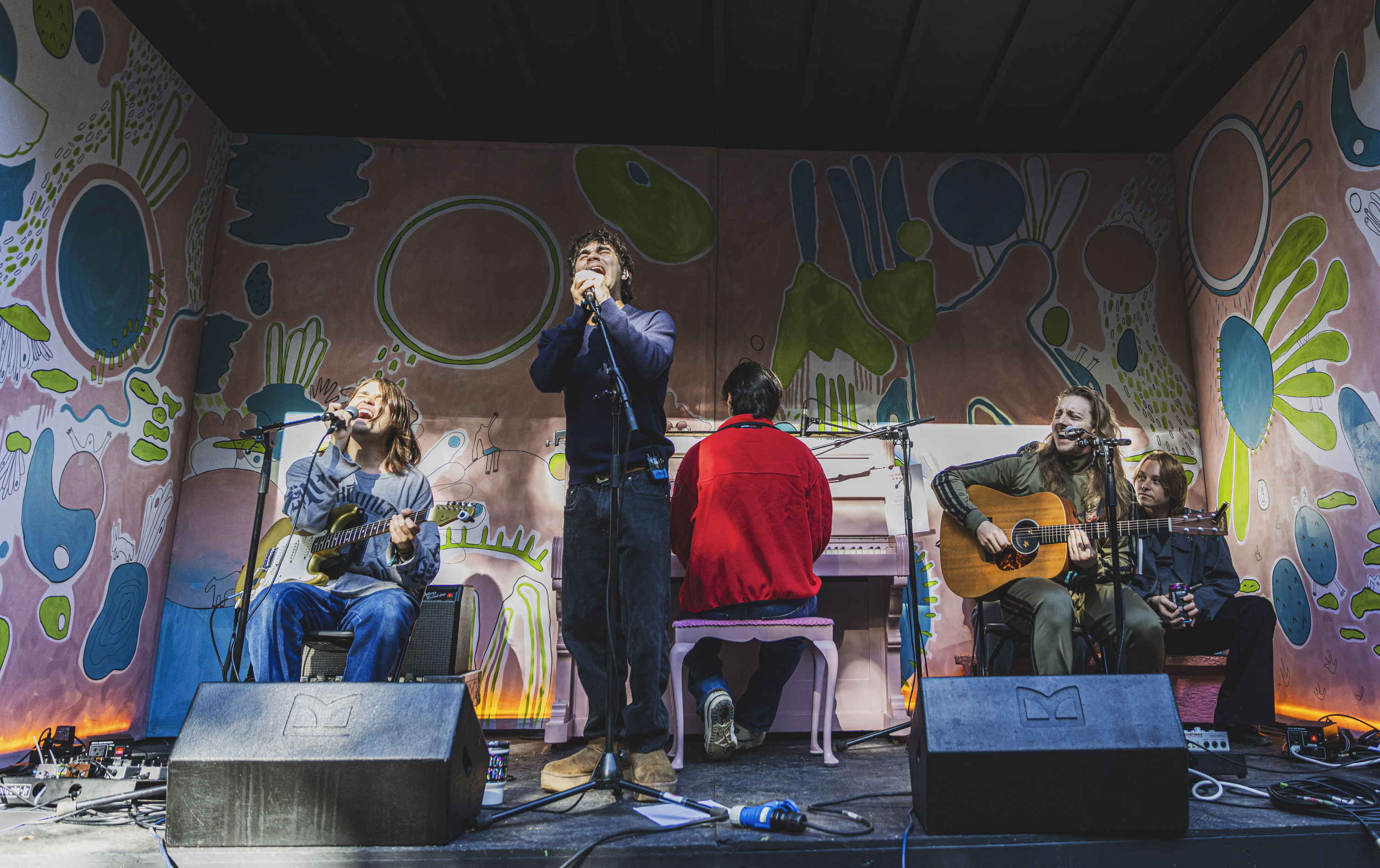 Sam Walton Piano Stage The Sophs033