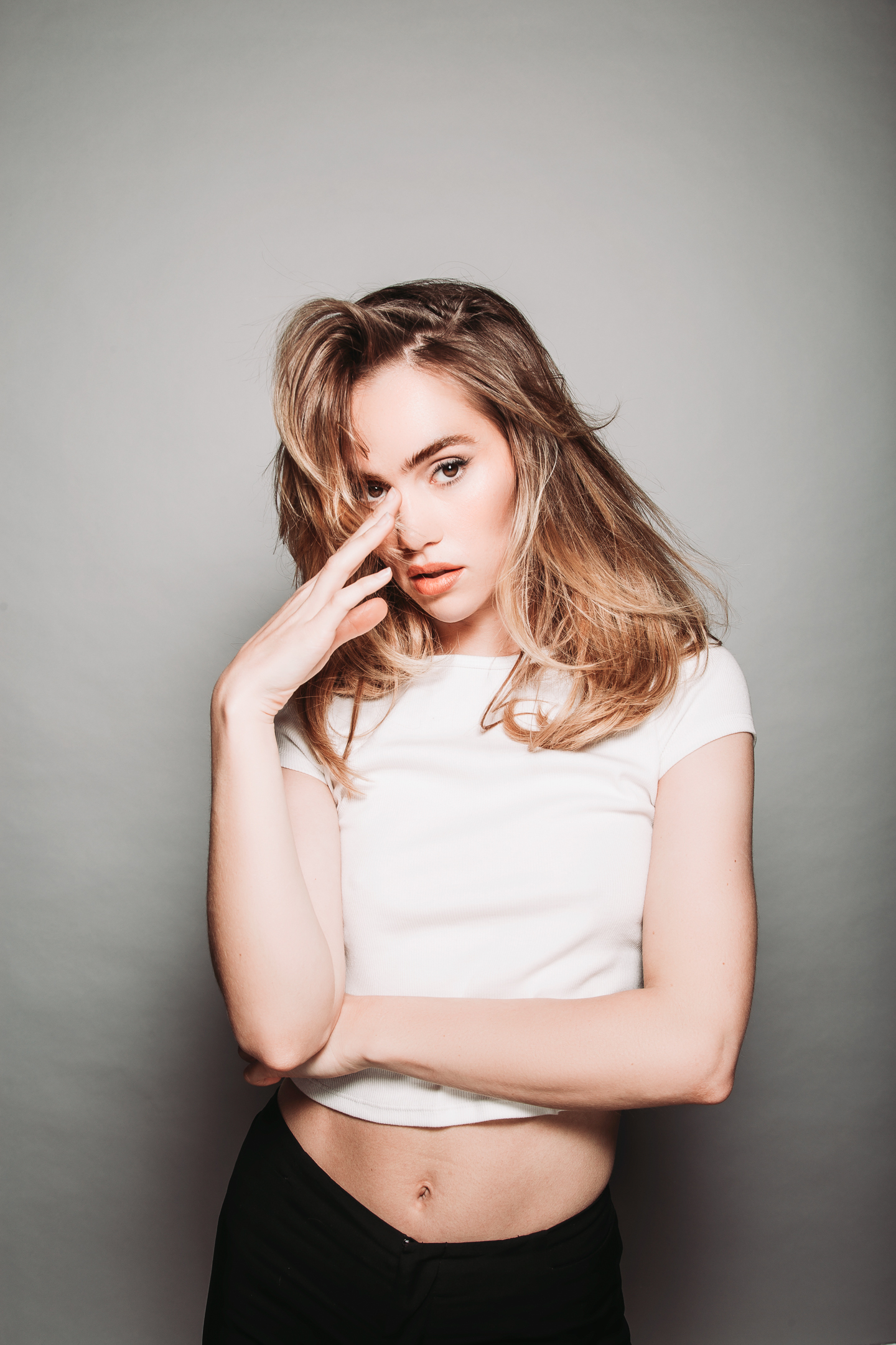 Suki Waterhouse by Parri Thomas 03 1