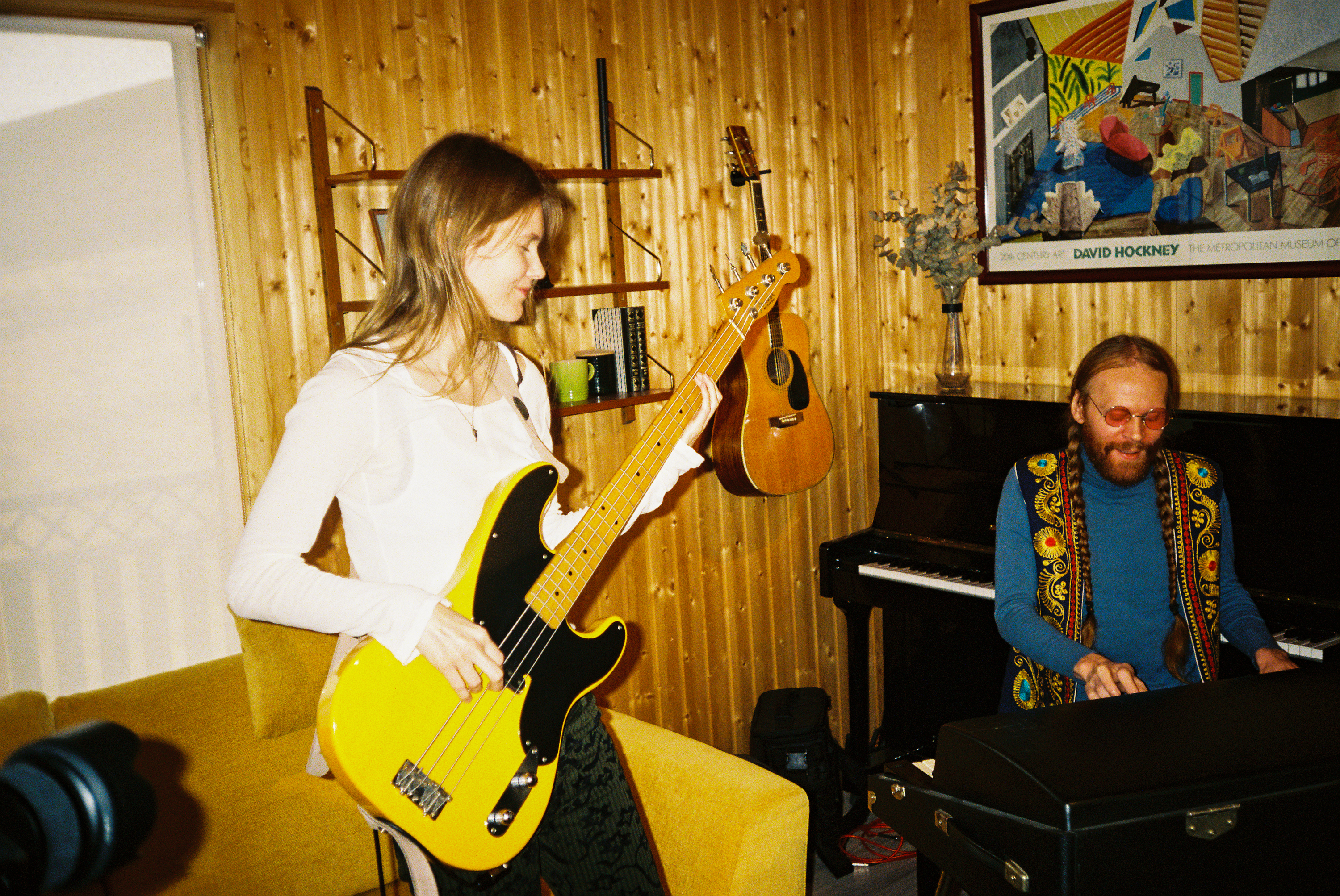 AIRWAVES CABIN DAY 19