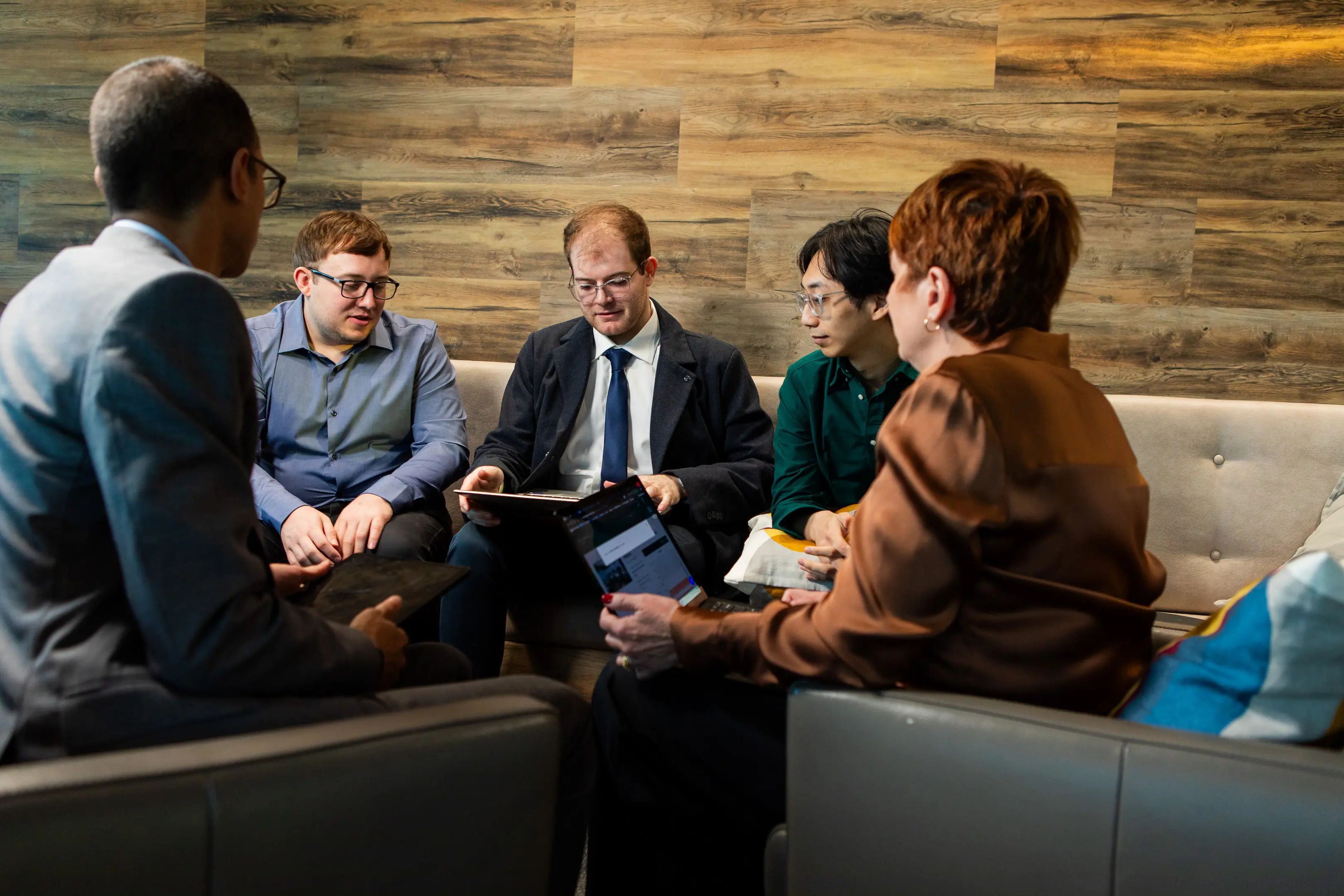Majestic Team Discussing on Enterprise Architecture Approach