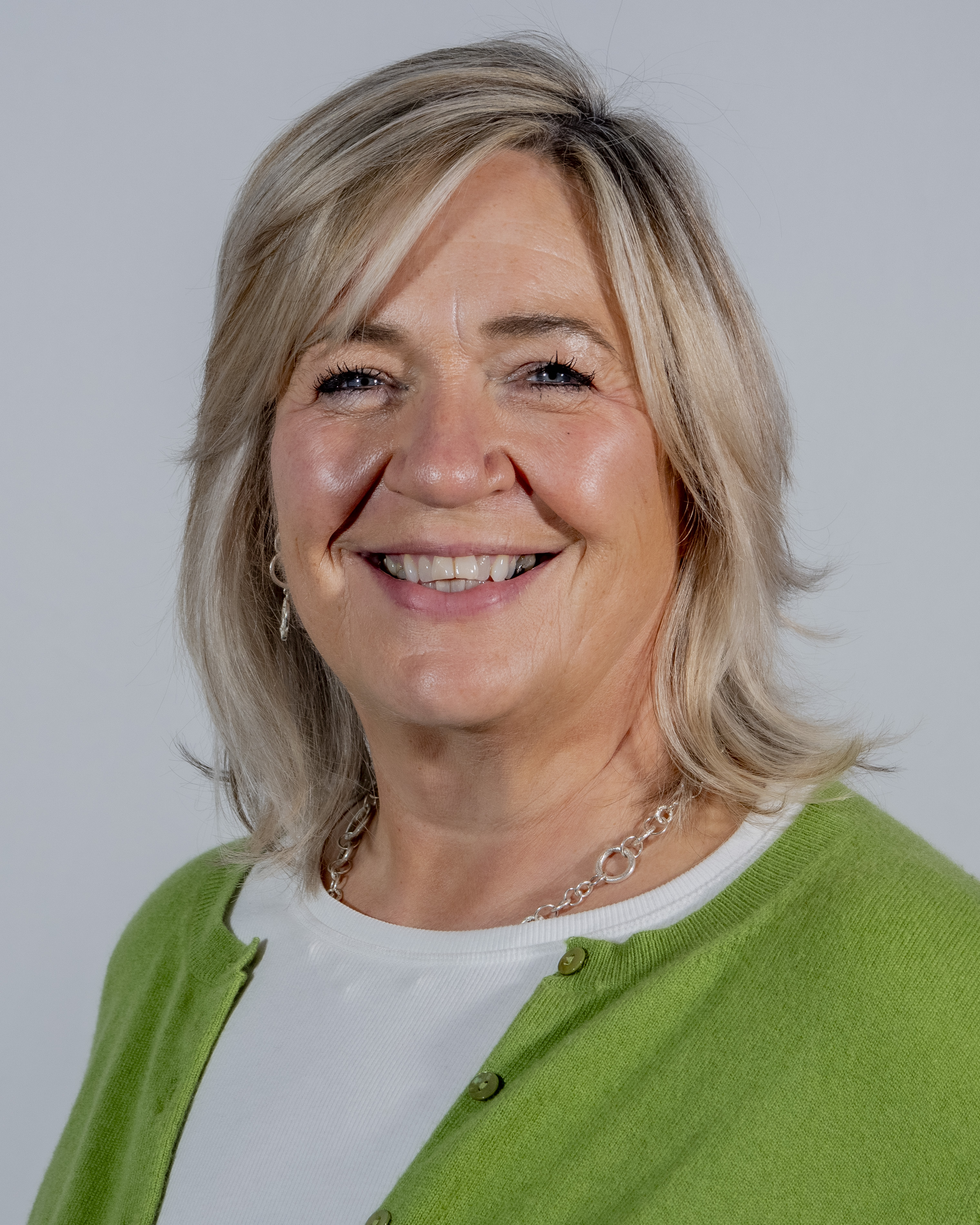 6th-Form - Support - Staff - Pippa Bourne