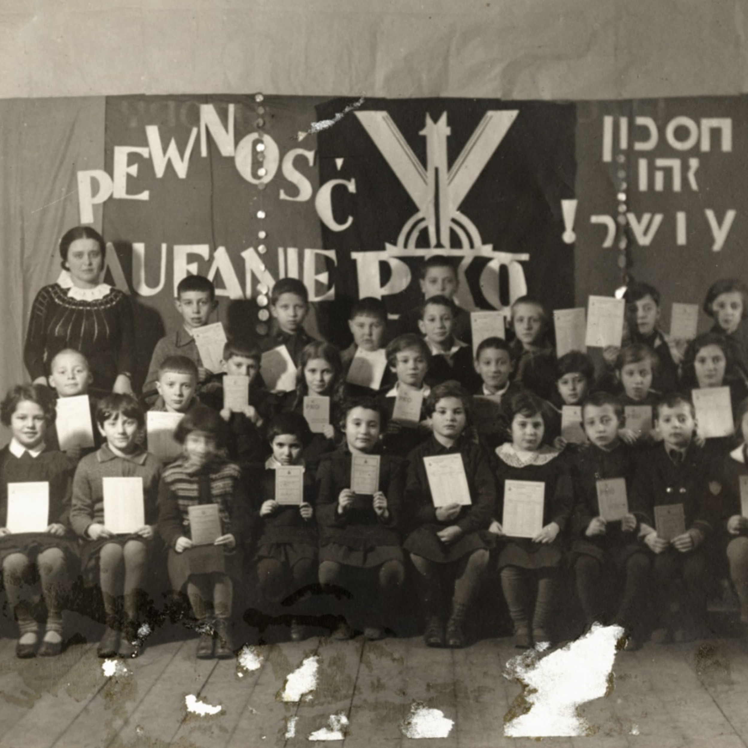 Educating for an Uncertain Future in Interwar Poland