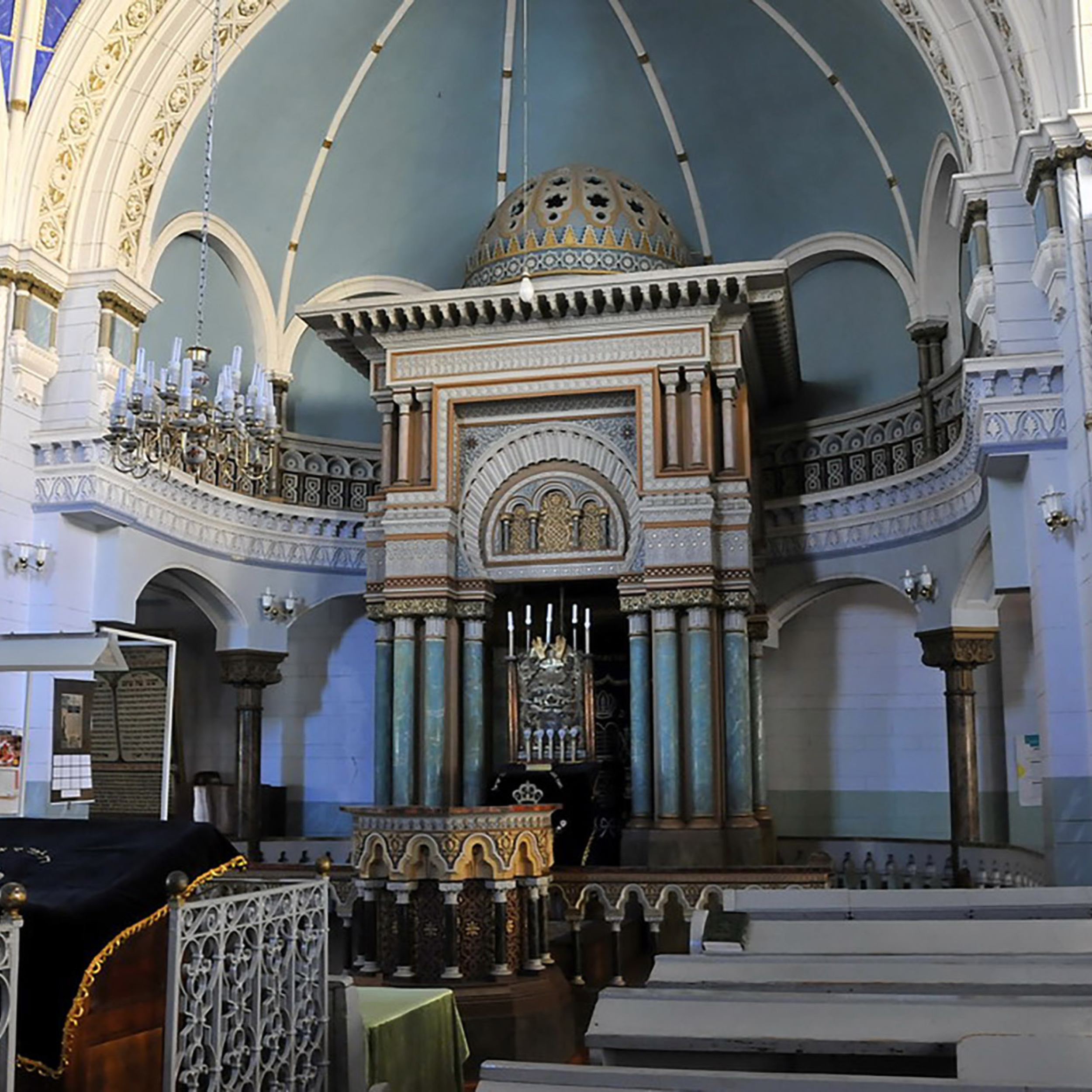 Jewish Identity in Lithuania Today