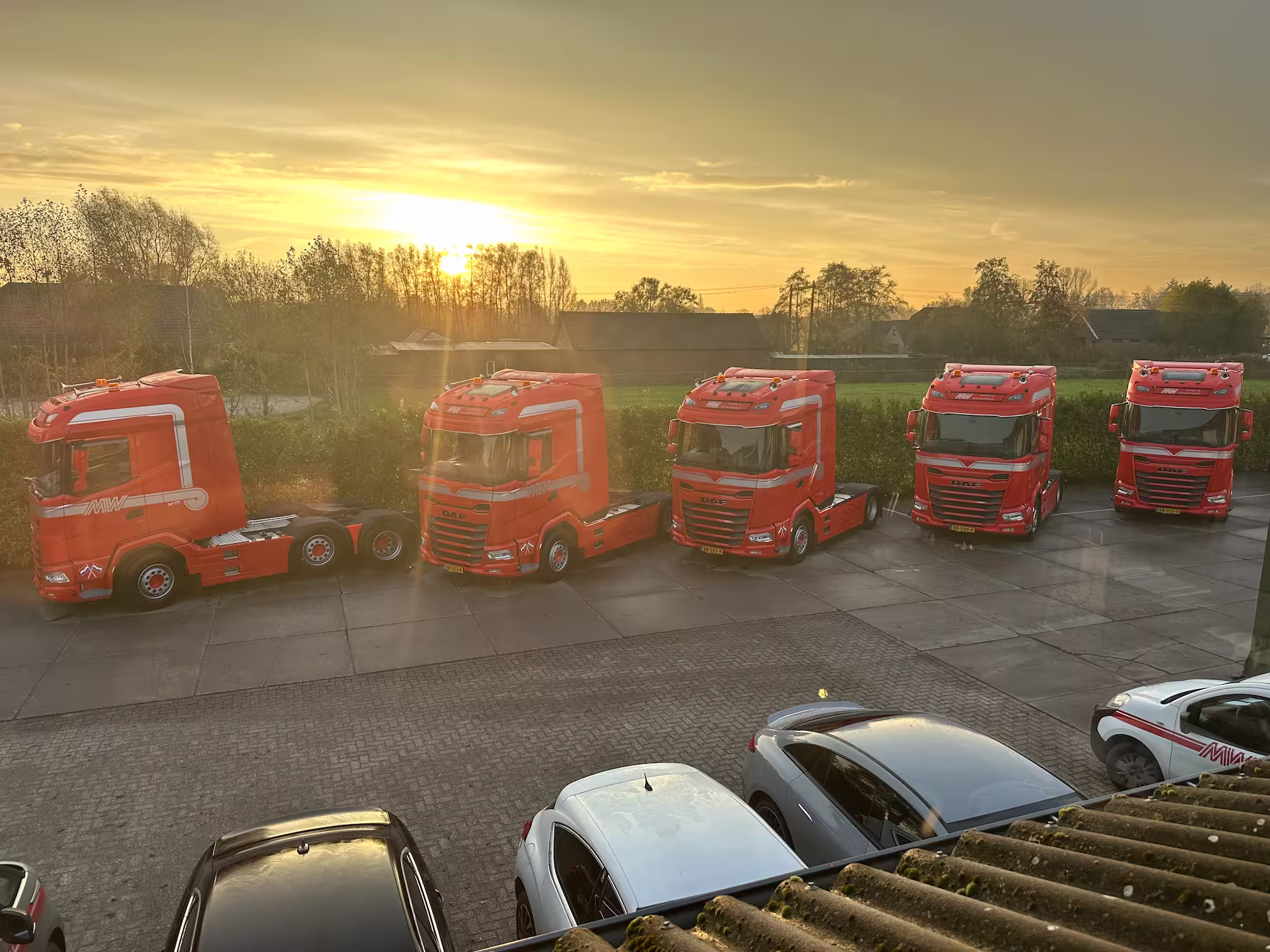 ZEVEN Nieuwe DAF-Trucks Versterken Wagenpark