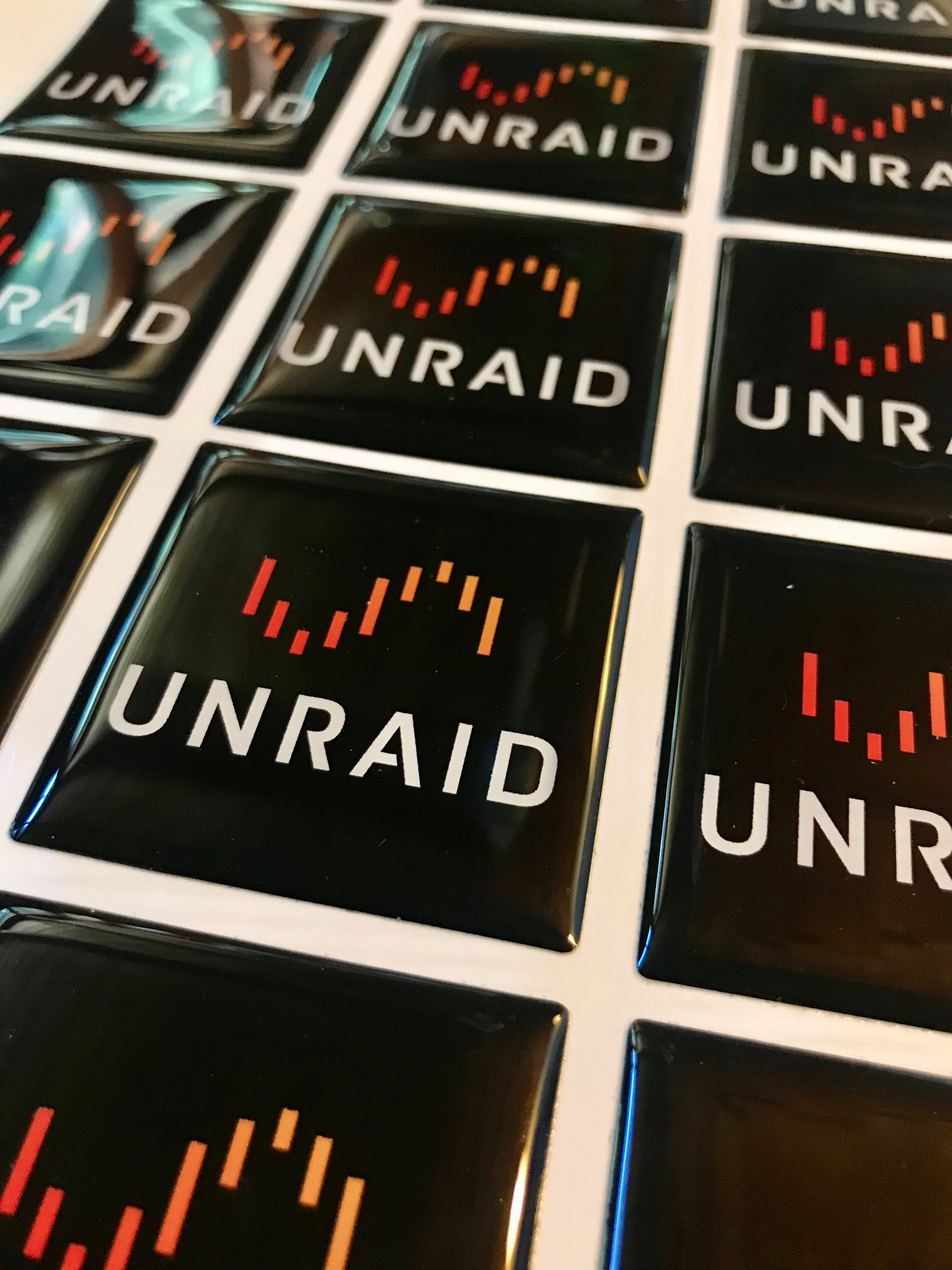 Unraid Case Badge