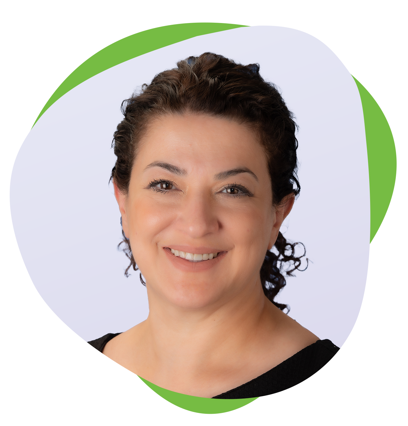 Branded Headshot Saina Attaran