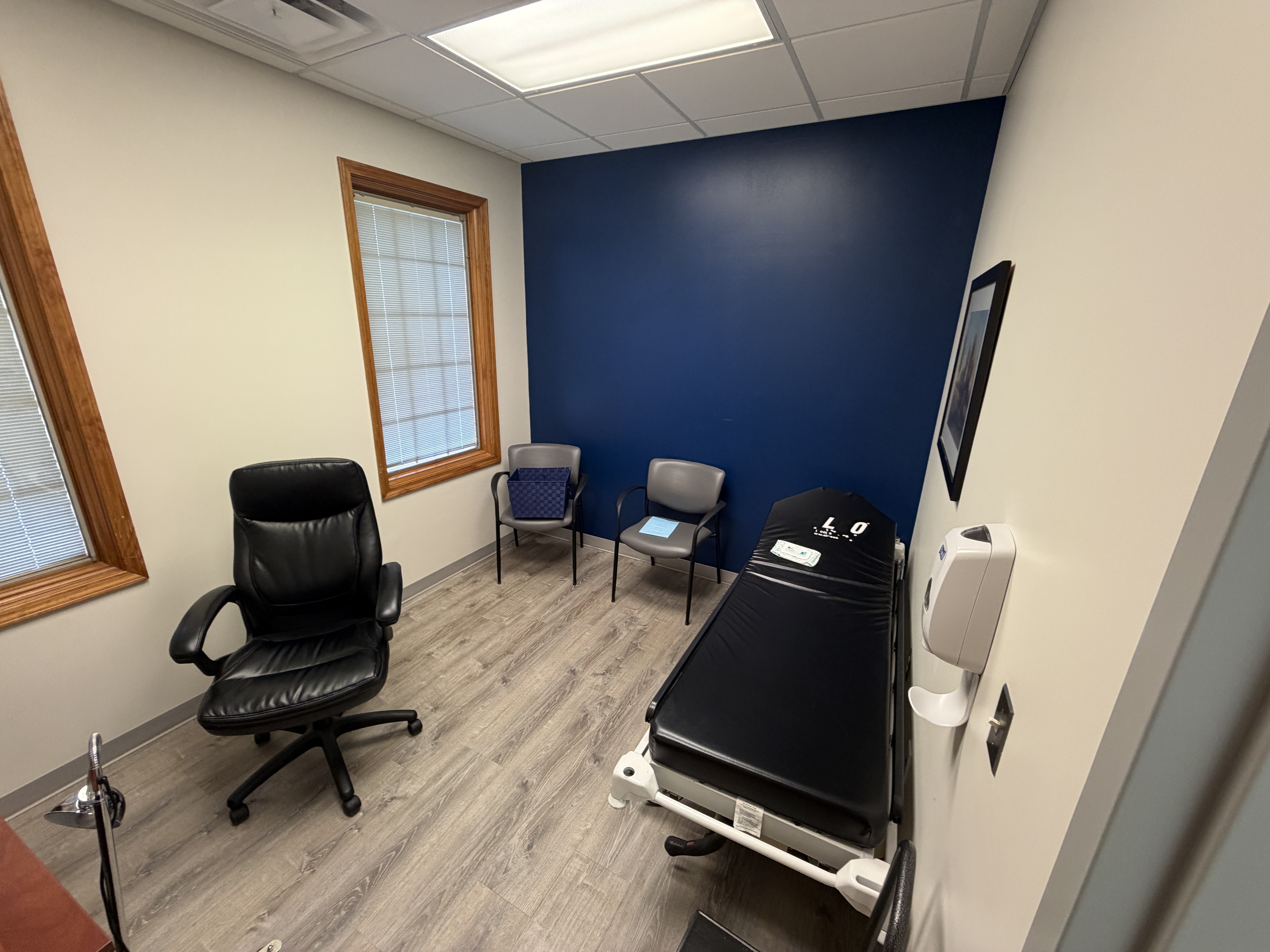 Interior photo of the Salem, New Hampshire location of center for Vein Restoration showing the examine room