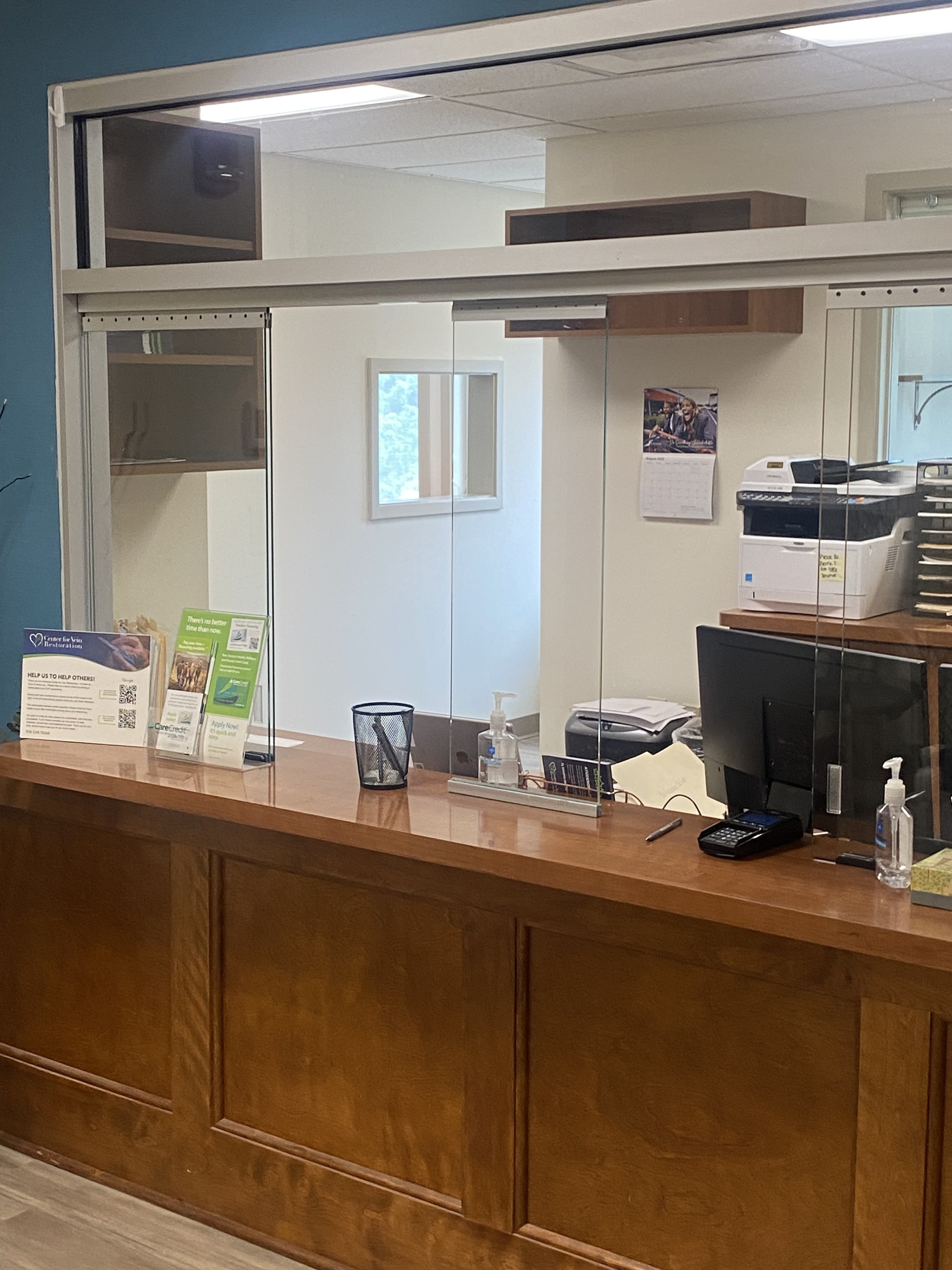 Interior photo of the Middletown, Connecticut location of center for Vein Restoration showing the Reception