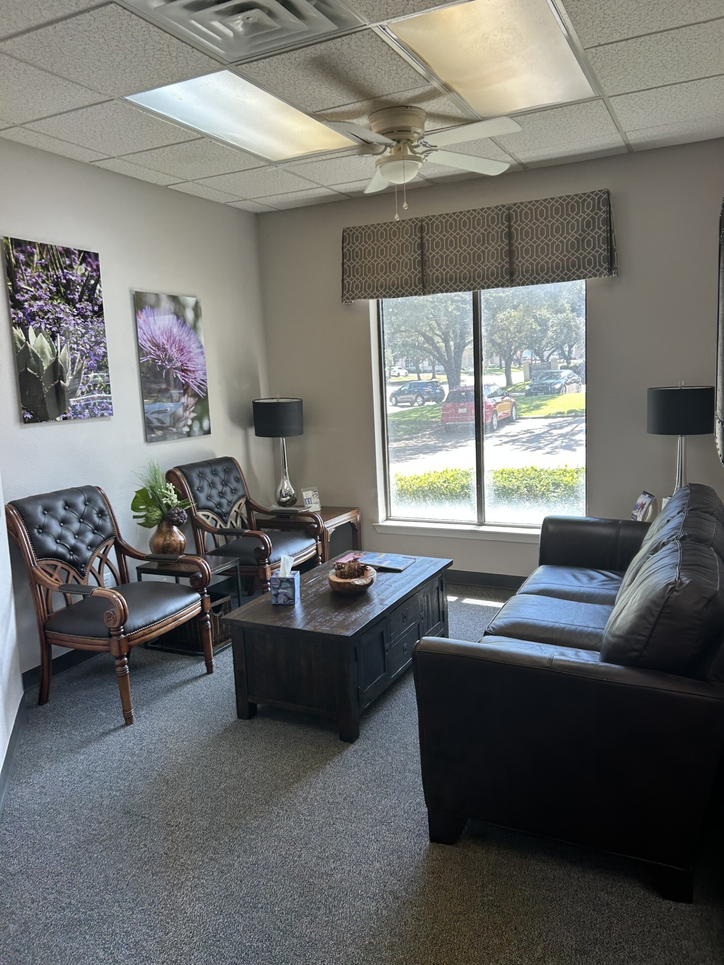 Interior Photo of the Center for Vein Restoration in Grapevine, texas