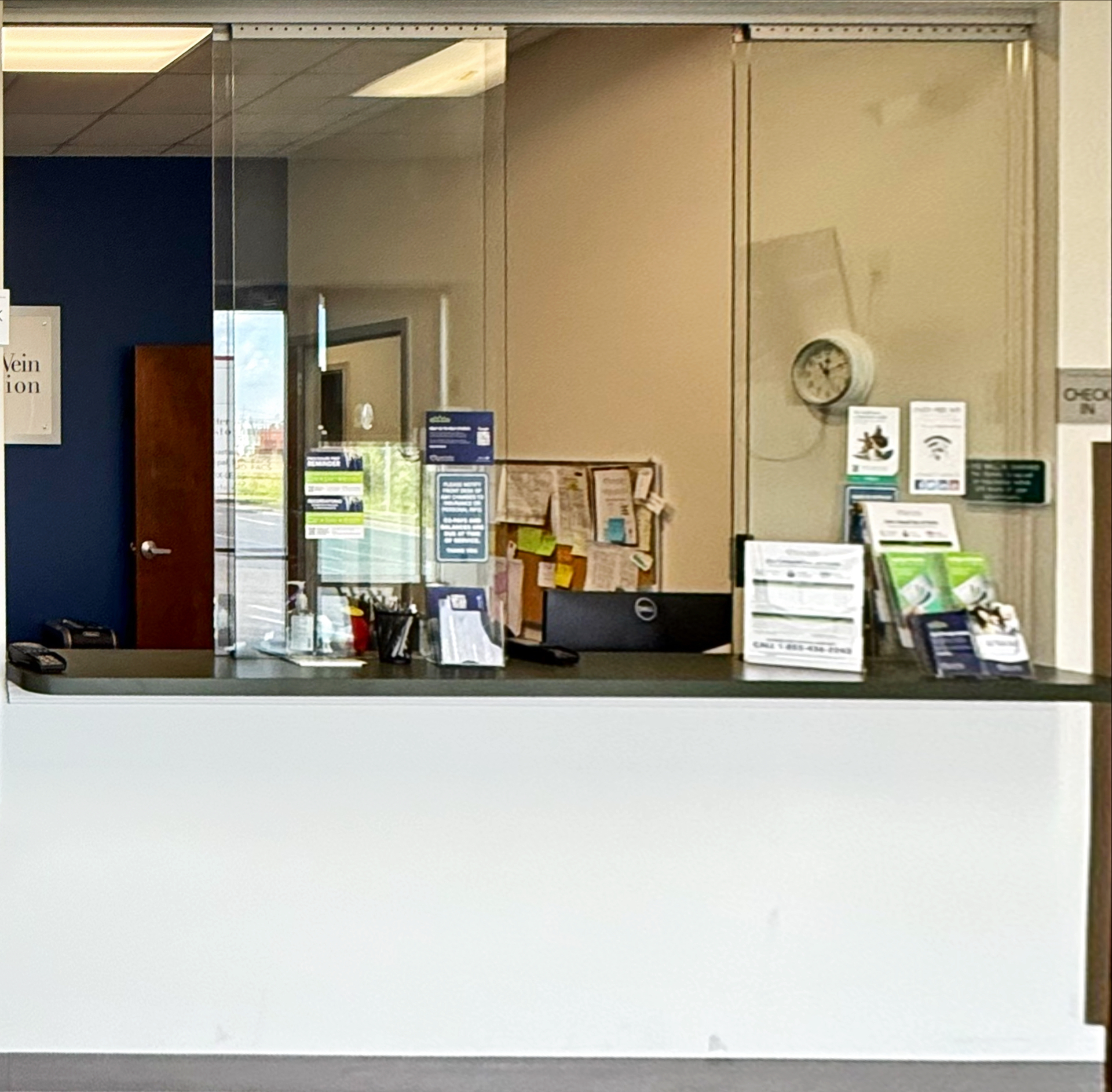 Interior photo at the Evansville, IN location for Center for Vein Restoration showing the front desk