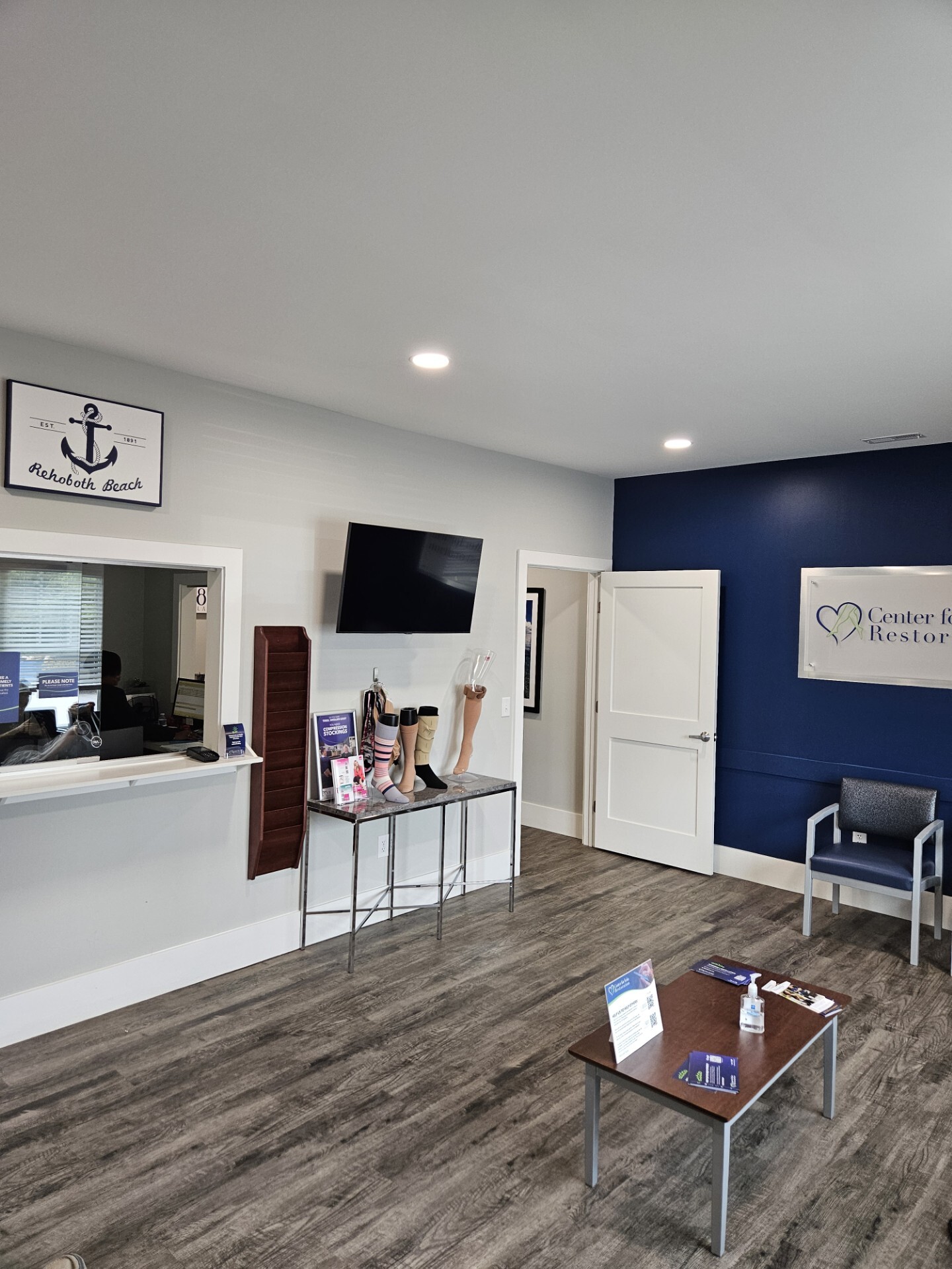 Foto del interior del Center for Vein Restoration en Rehoboth Beach, Delaware.