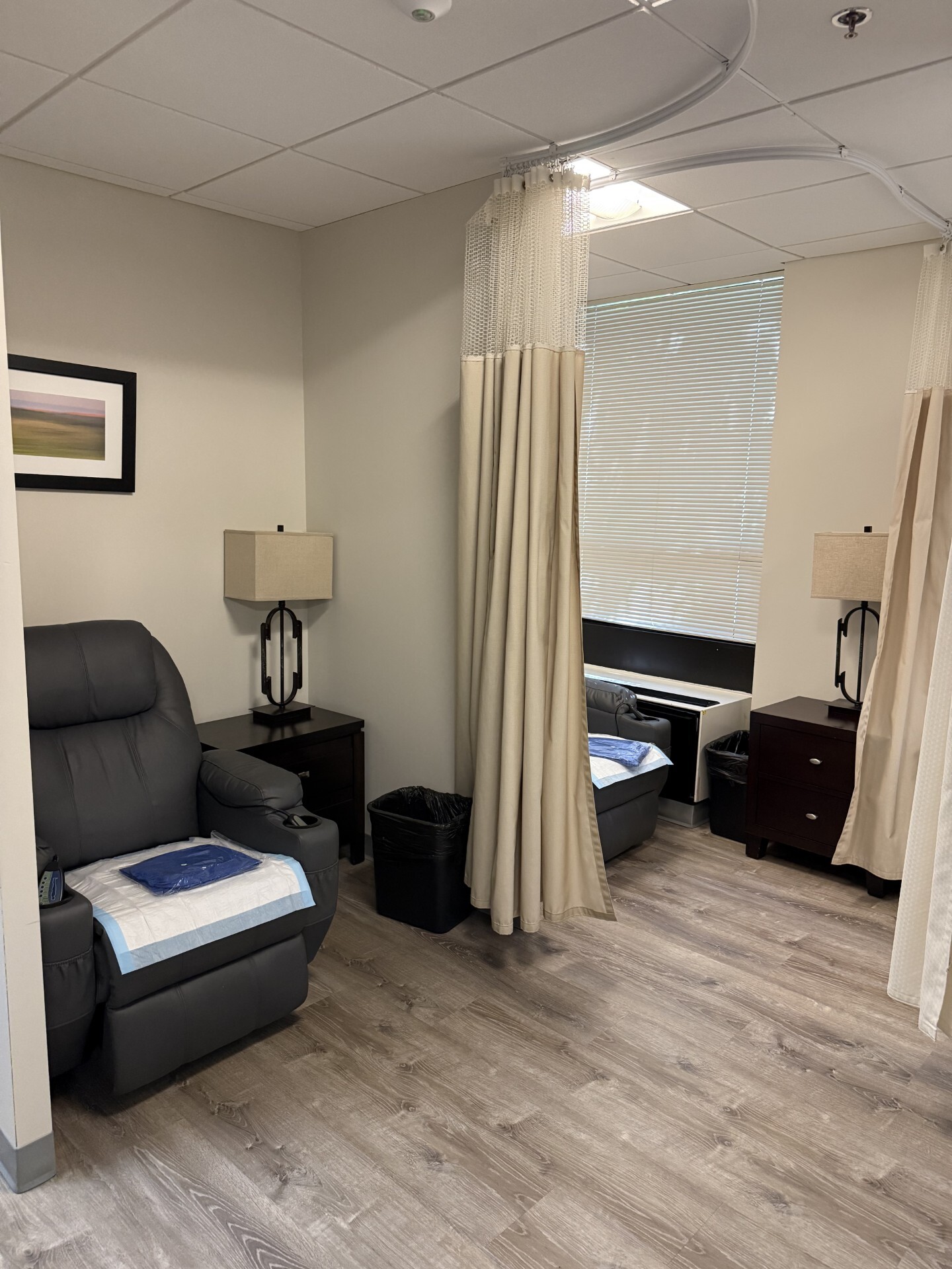 Interior photo of the Alexandria, VA location of Center for Vein Restoration showing the patient waiting room
