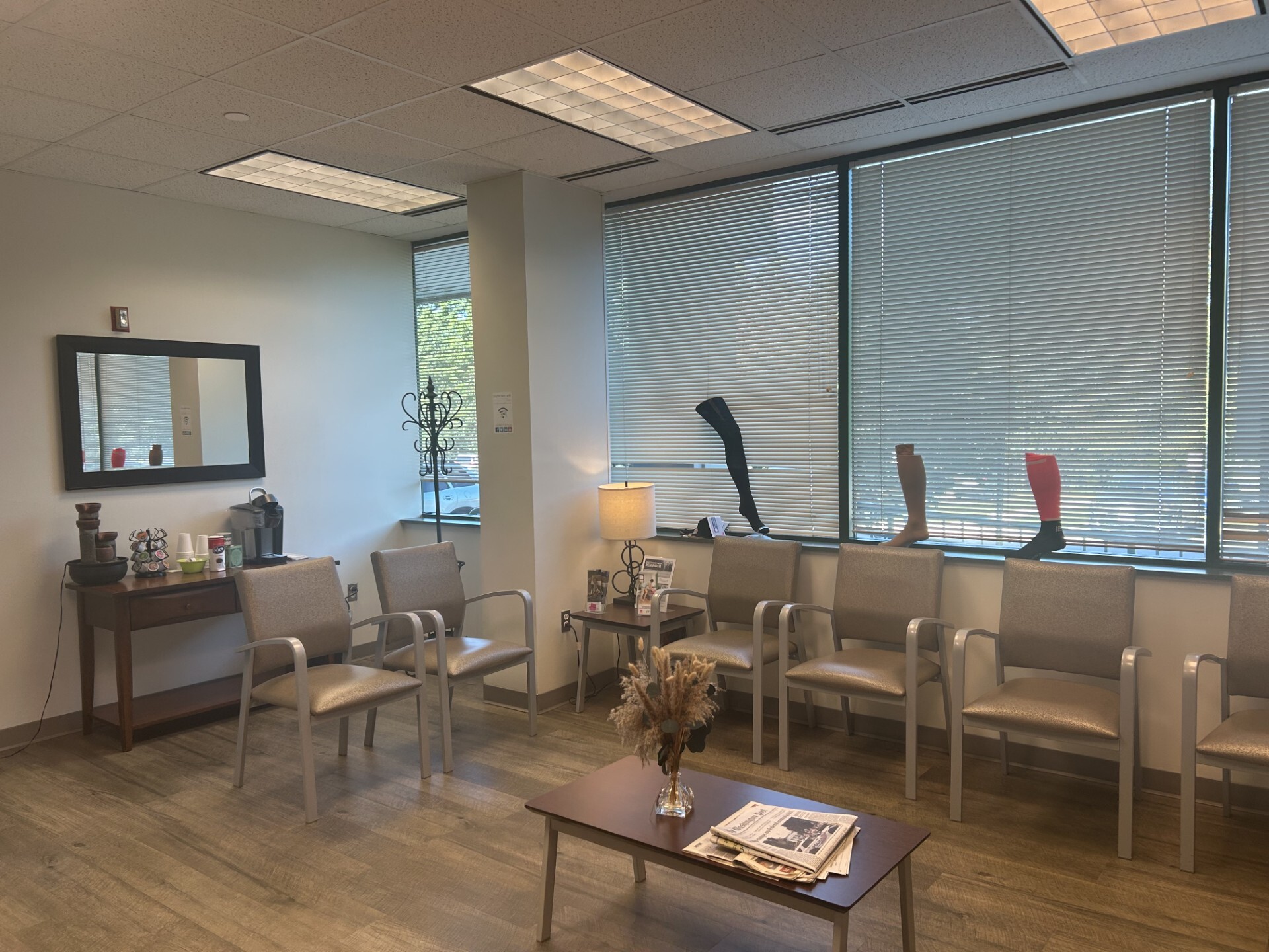 Foto del interior del Center for Vein Restoration en Leesburg, Virginia.