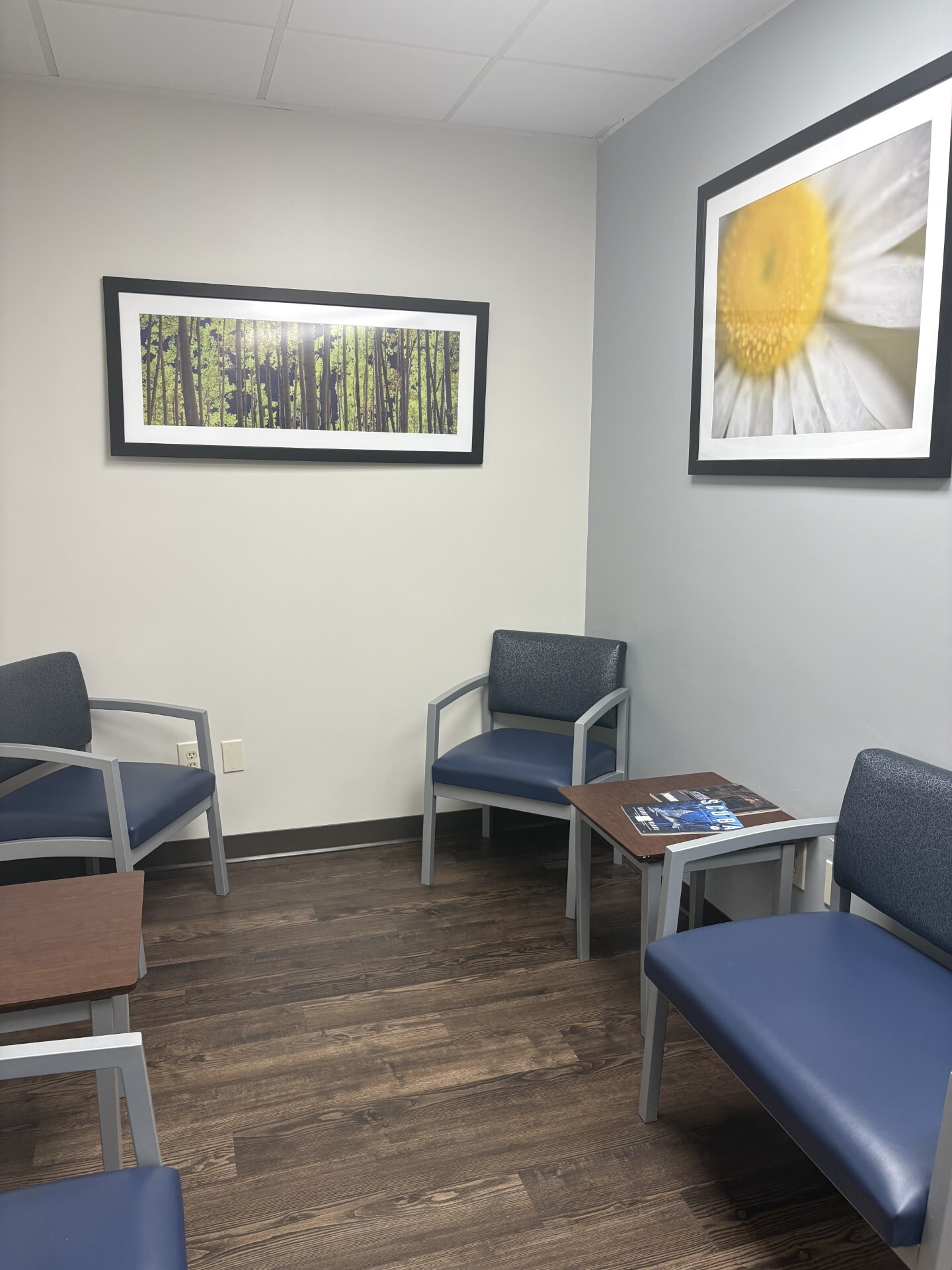 Interior photo of the Marietta, Georgia location of center for Vein Restoration showing the waiting area
