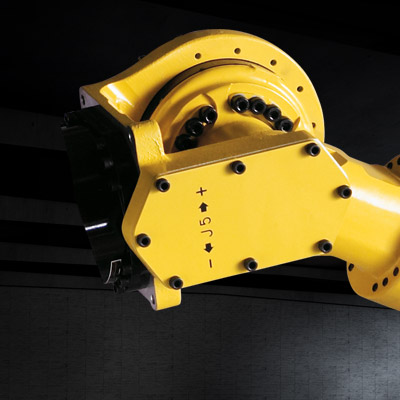 FANUC M-710iC/70 Robot | Medium Payload Robot | FANUC America
