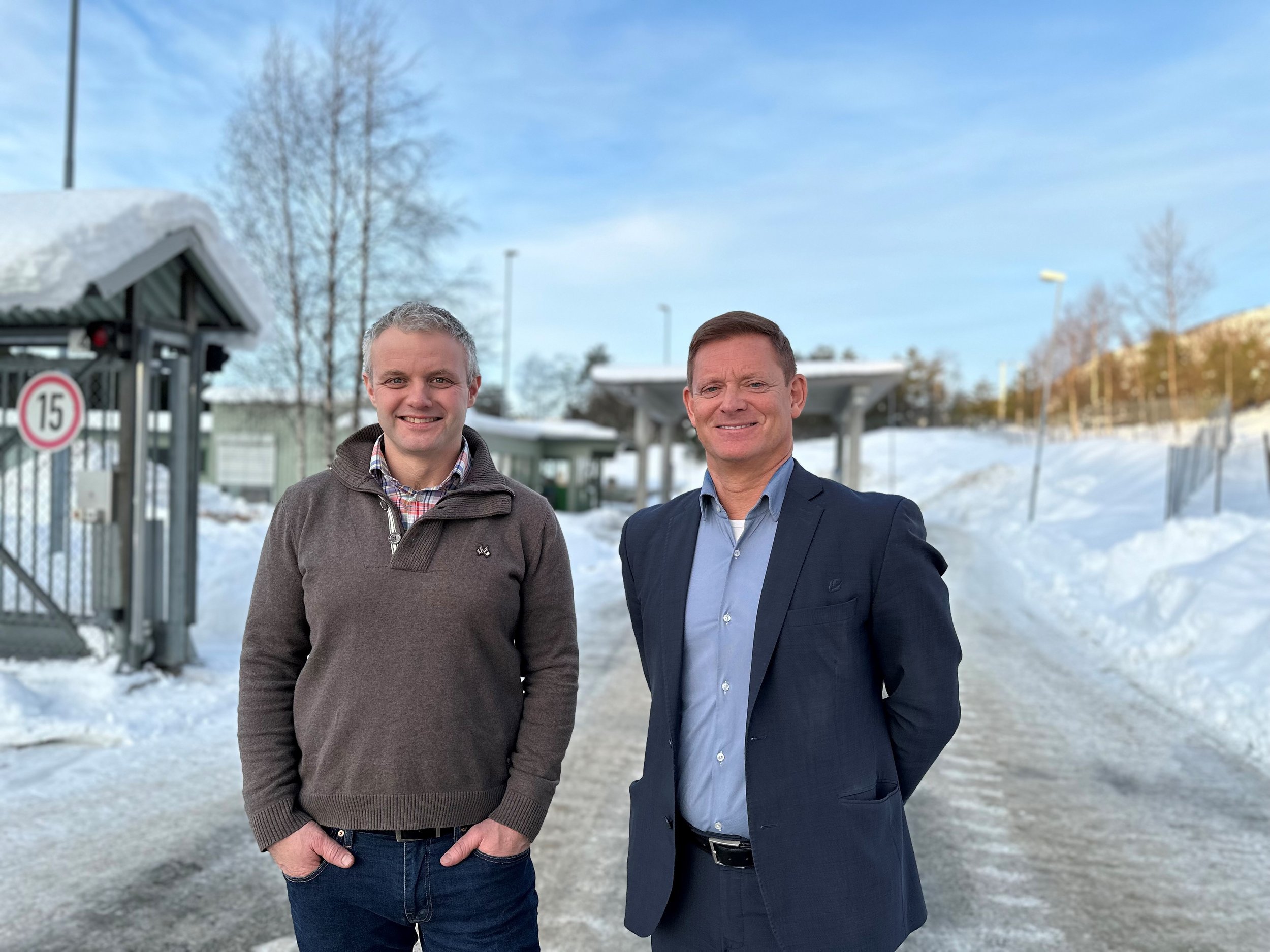 Bilde av styreleiar Grim Erik Gillestad og påtroppande dagleig leiar Tore Dvergsdal