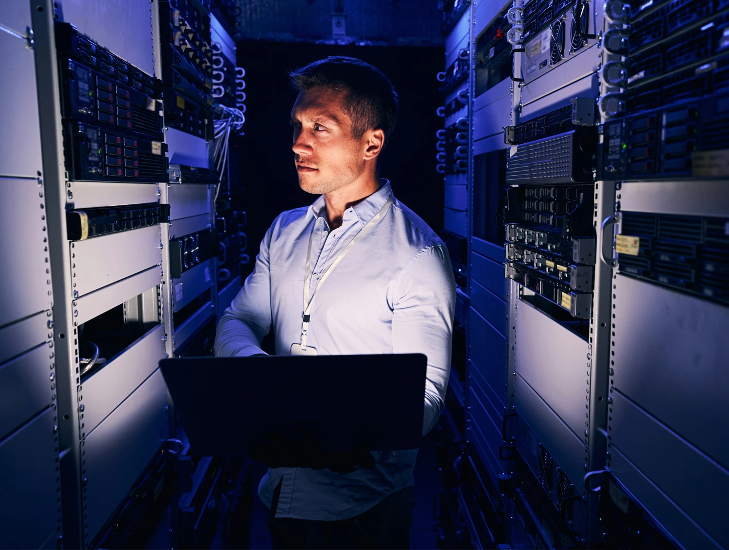 Hosting transitions hero