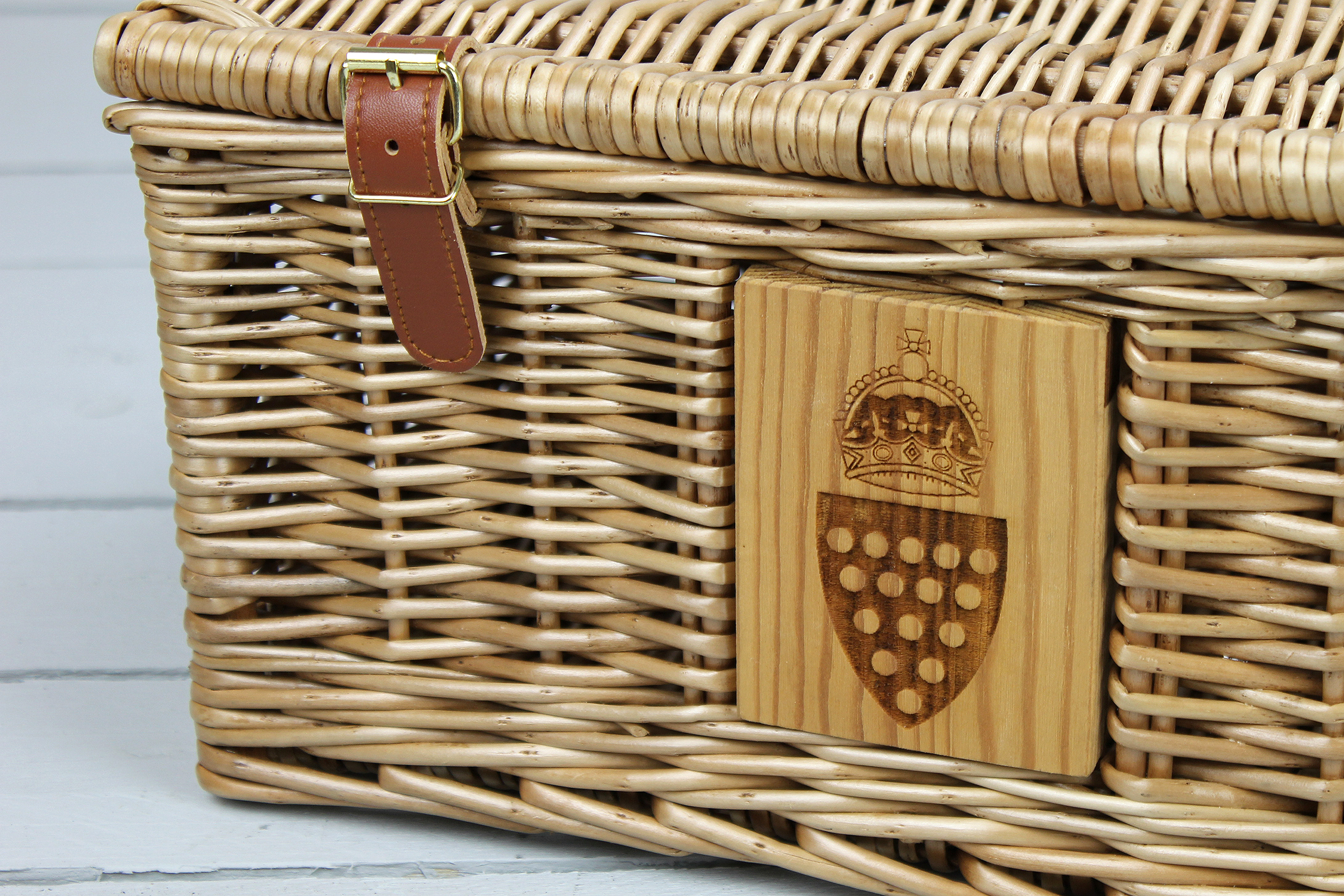 Hamper Plaque 2 1