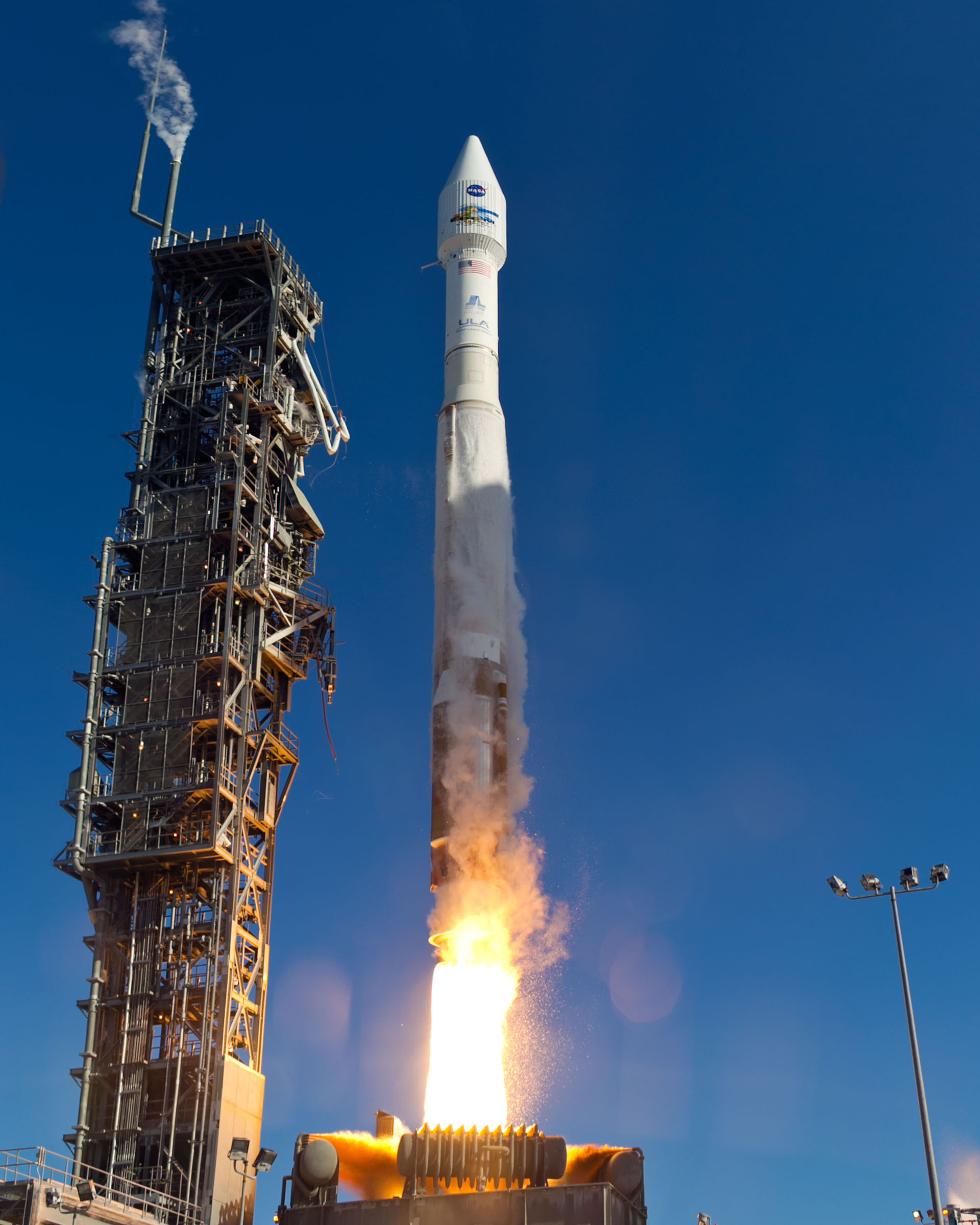Atlas V 2013