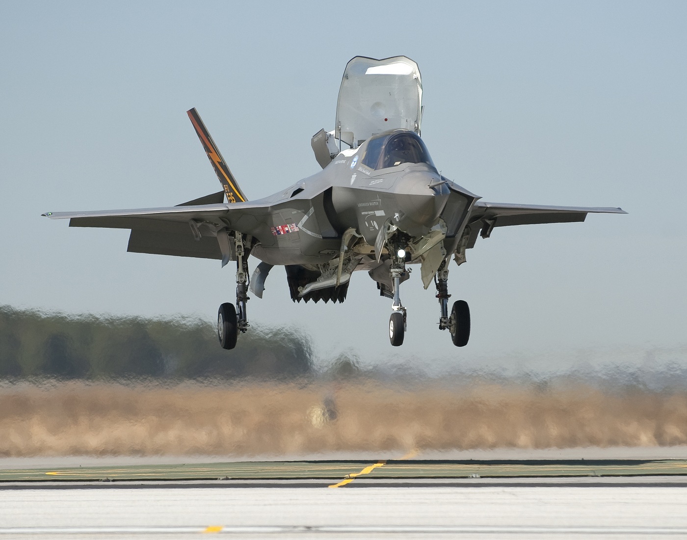 F 35 JSF lightning high res 25 pct jpg