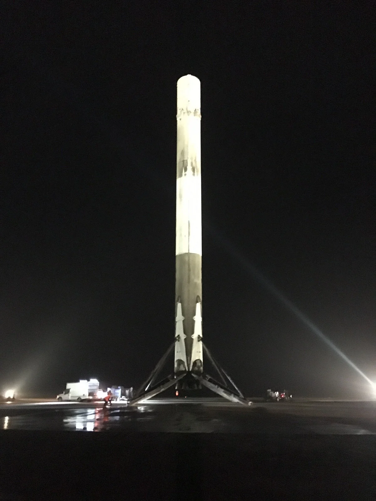 Spacex rocket landing falcon 9 pad jpg