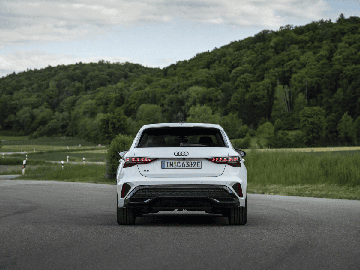 Audi A3 Sportback TFSI e achterkant