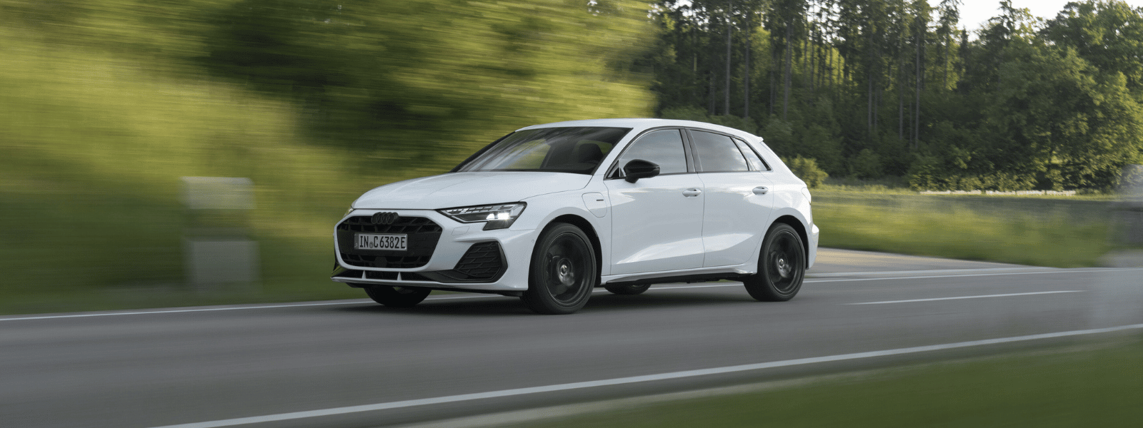 Audi A3 Sportback TFSI e header