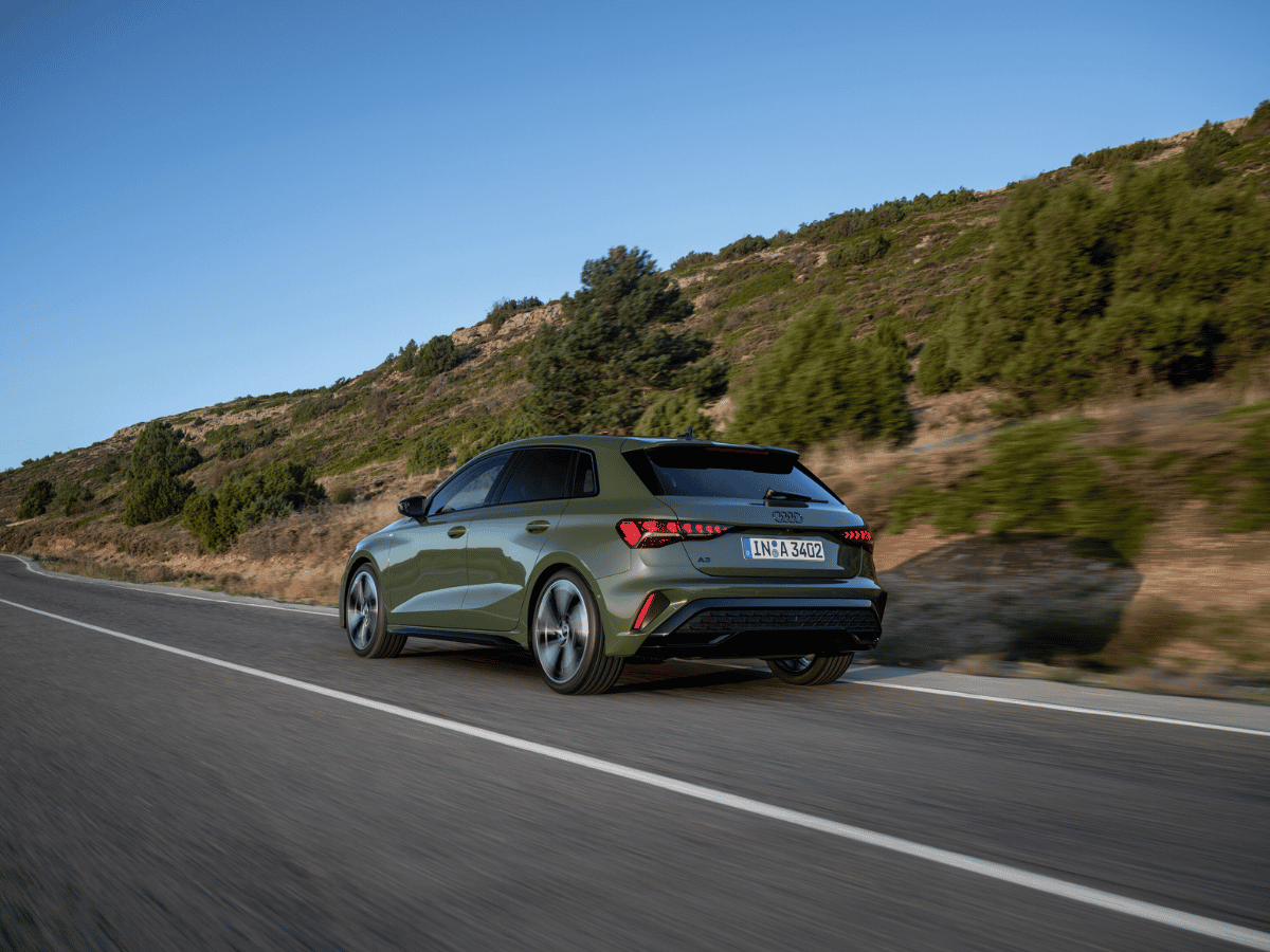 Audi A3 Sportback schuin achter