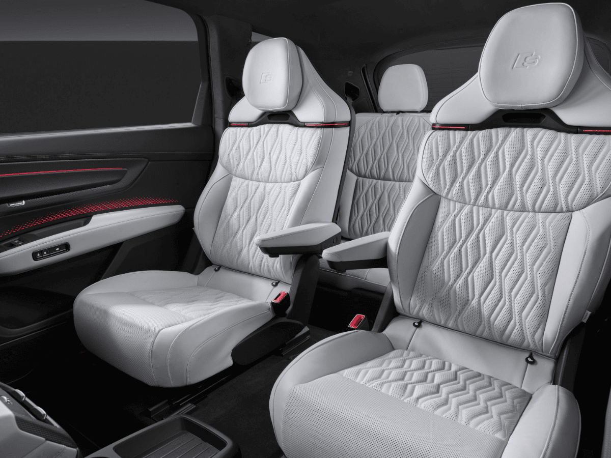 Audi Q9 achterin