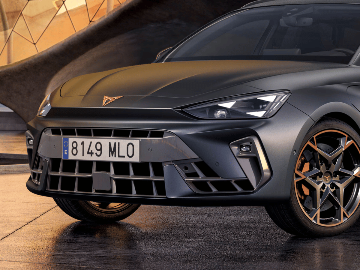 cupra leon sportstourer neus