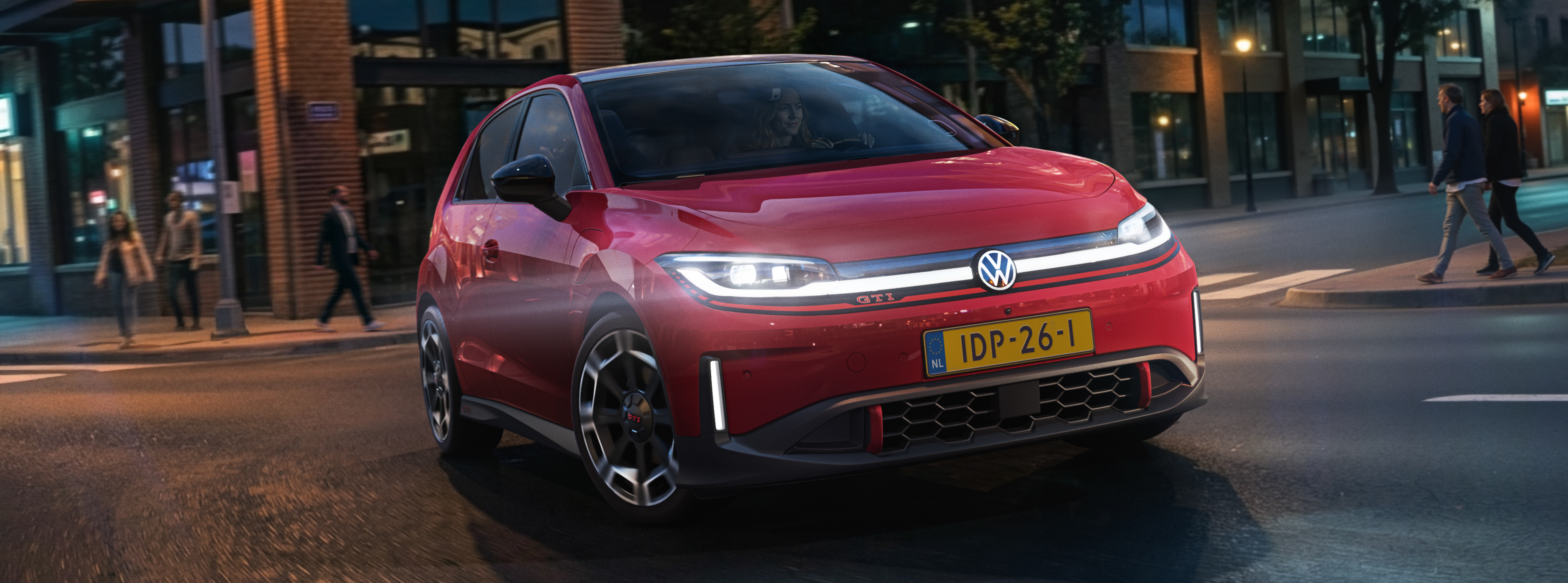 IDP0166_ID_Polo_GTI__08_34Front_Driving_4 3